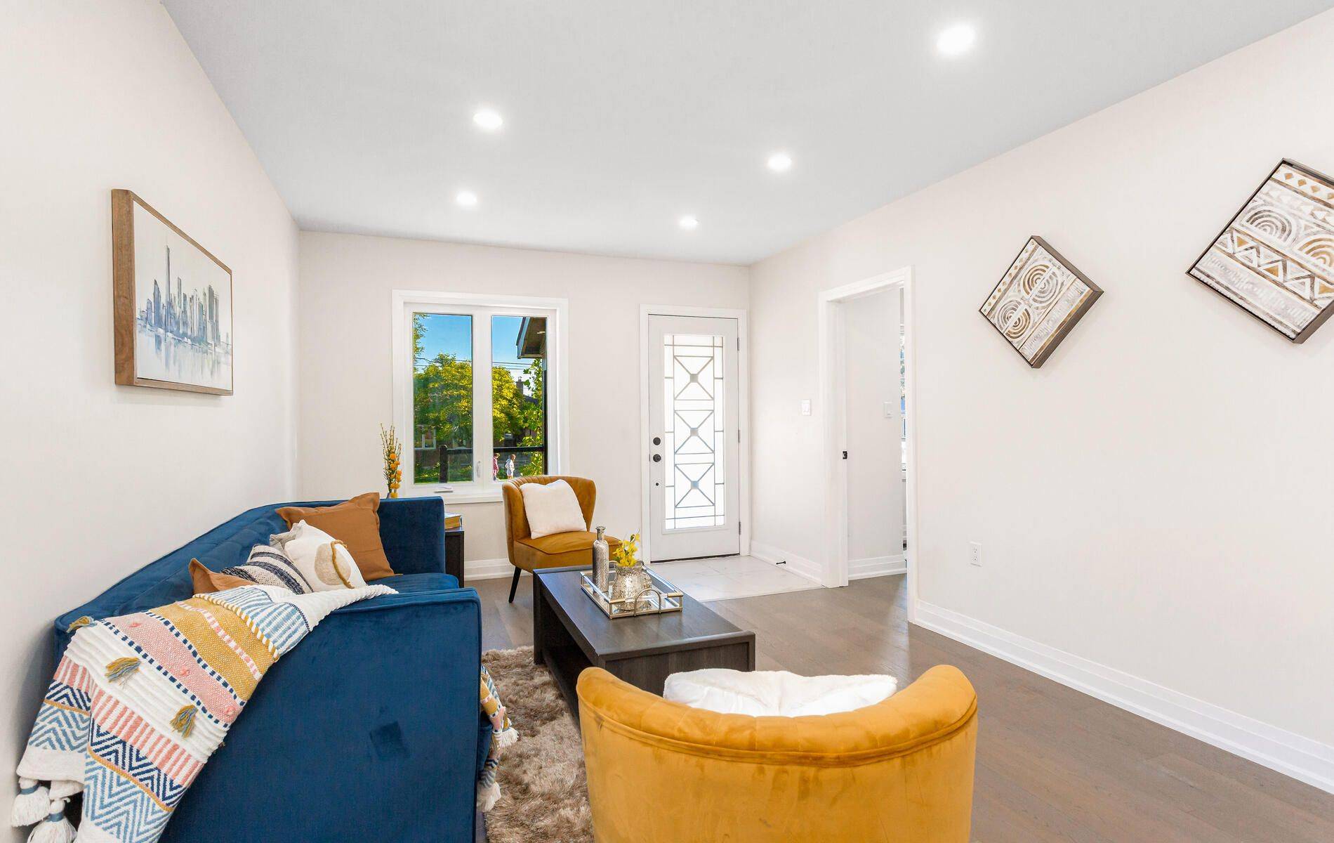 Toronto C07, ON M2R 1B7,316 Ellerslie AVE