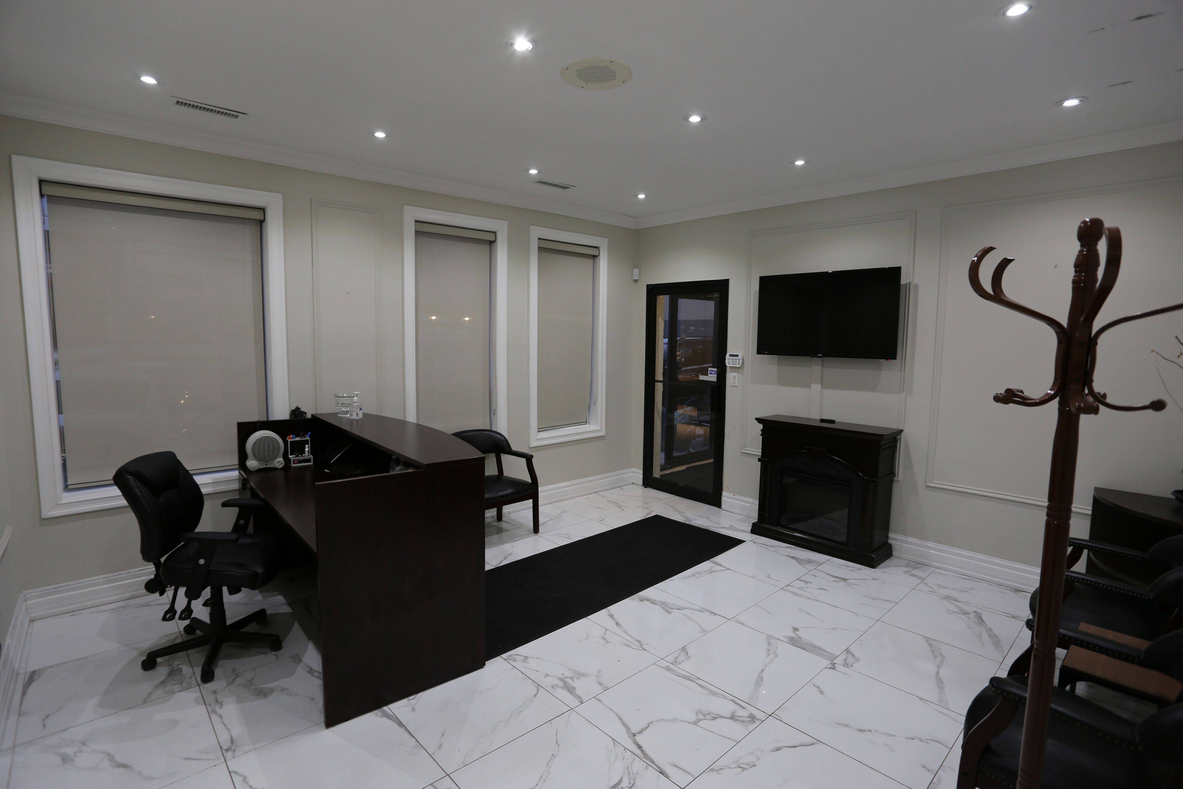 Toronto W05, ON M9M 1A7,1888 Wilson AVE #Ground Floor A