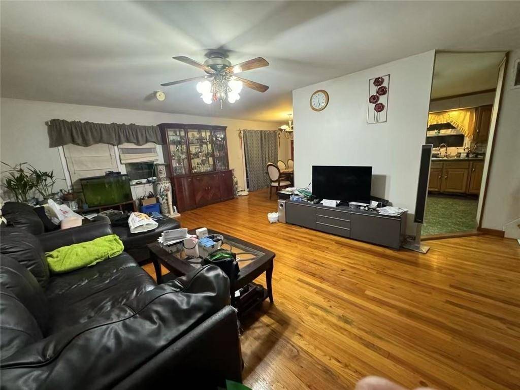 Staten Island, NY 10314,664 South Gannon AVE