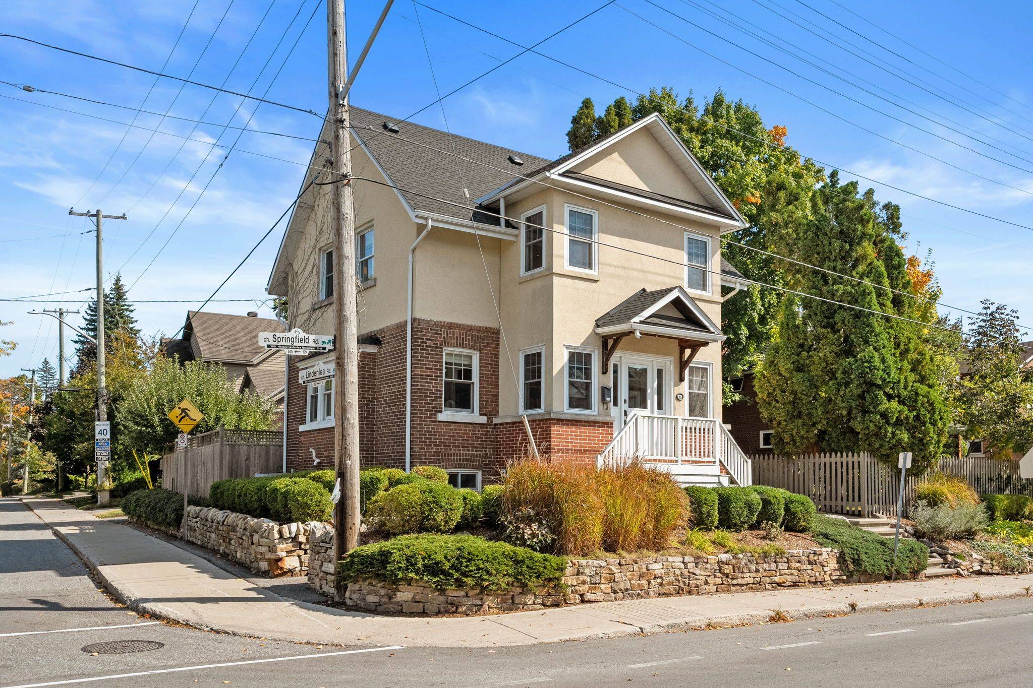 New Edinburgh - Lindenlea, ON K1M 1C4,175 Springfield RD