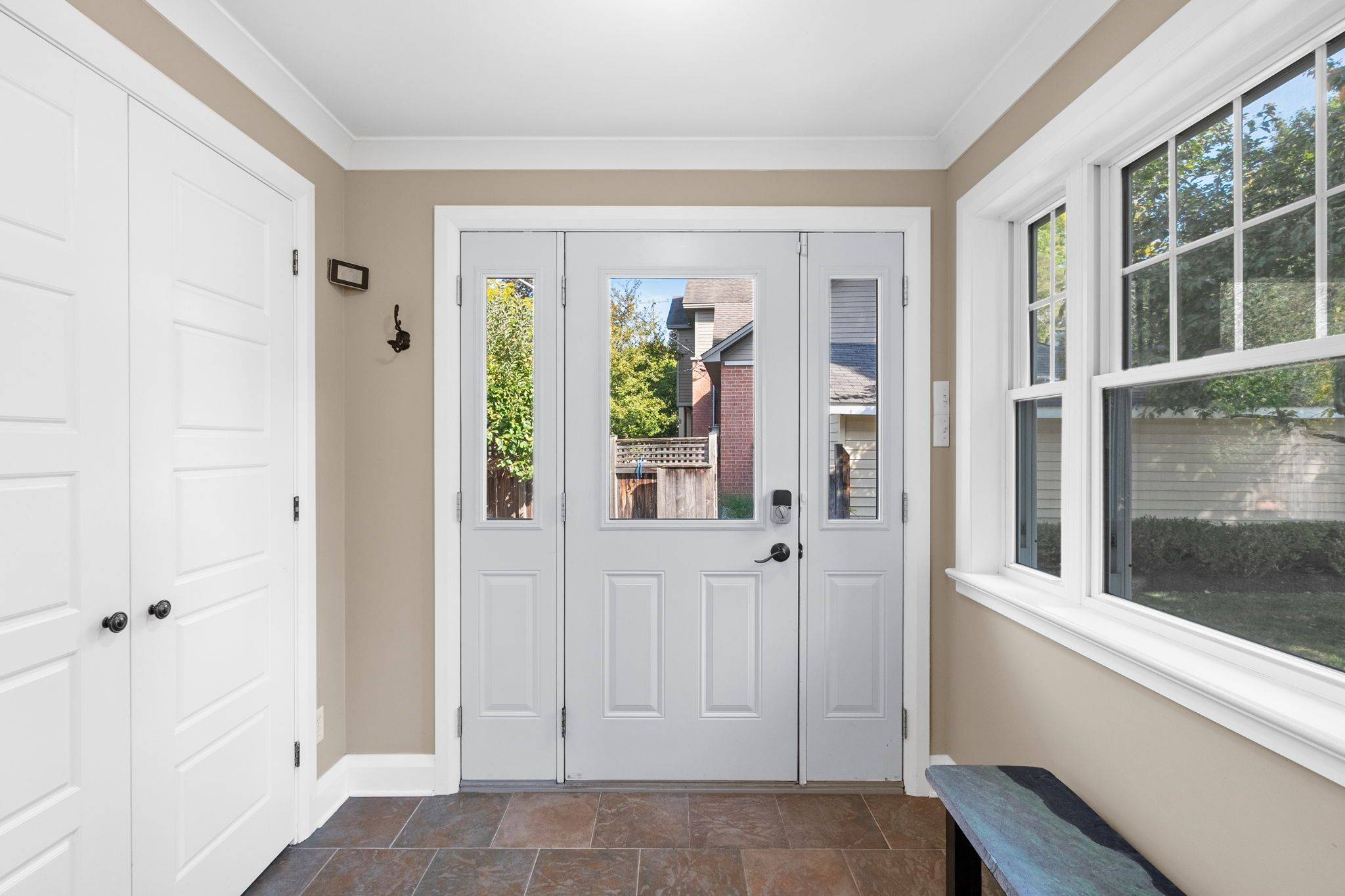 New Edinburgh - Lindenlea, ON K1M 1C4,175 Springfield RD