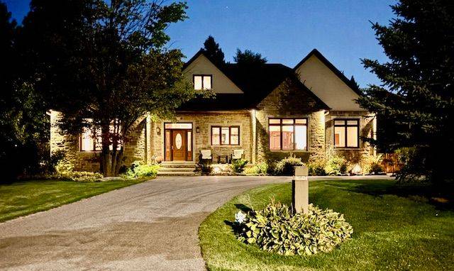 Kanata, ON K2W 1B5,1836 Whitemarsh CRES