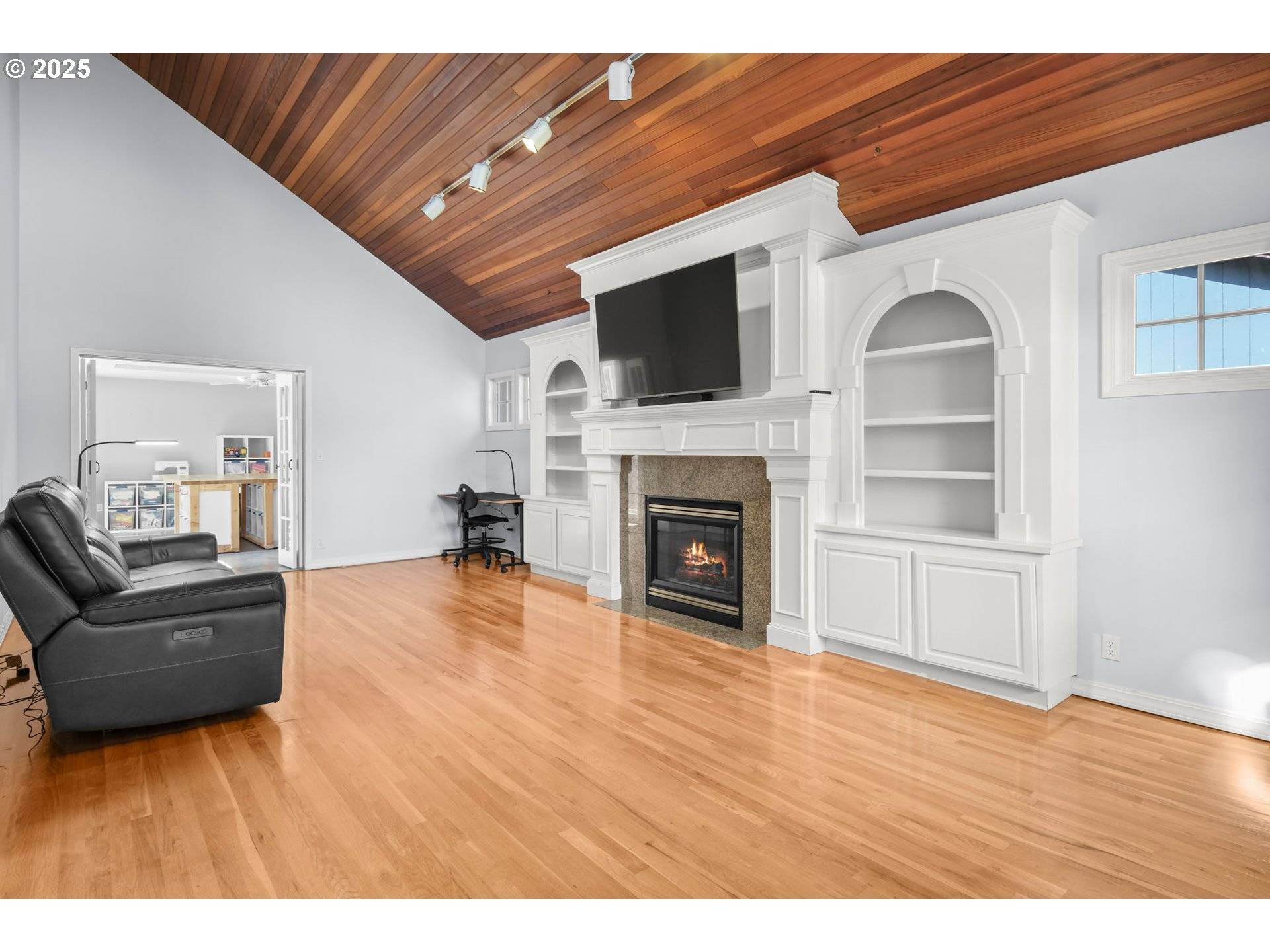 Cornelius, OR 97113,243 N 30TH CT