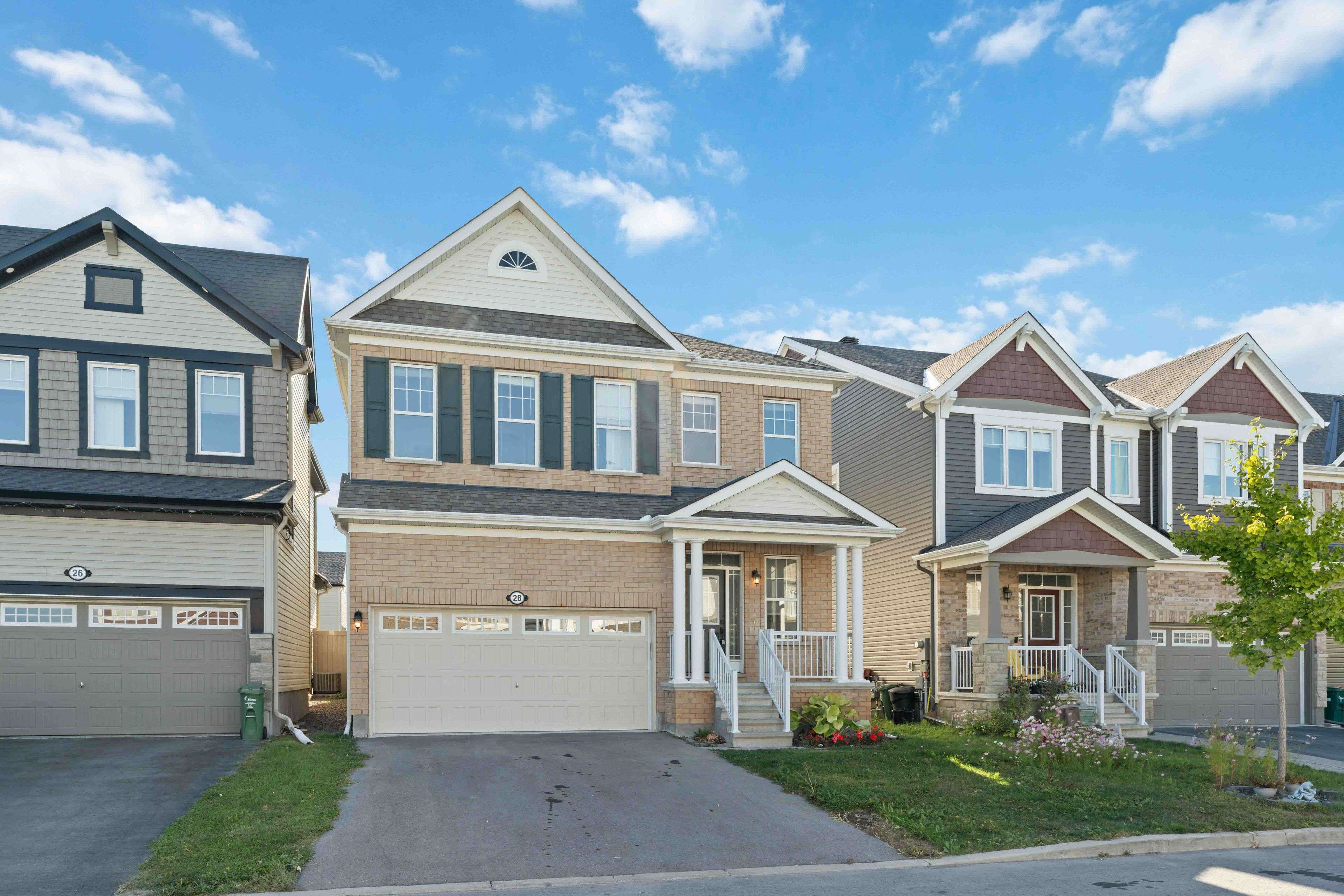 Kanata, ON K2V 0J6,28 Oxalis CRES