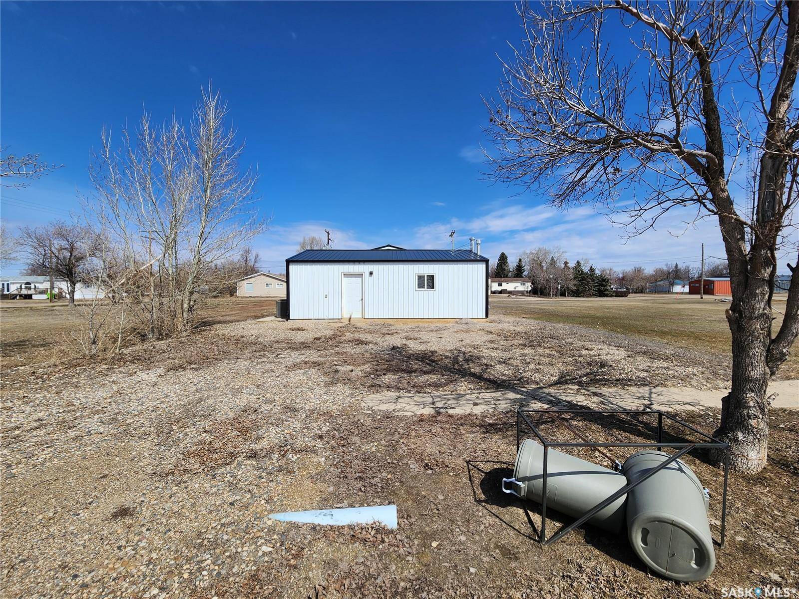 Morse, SK S0H 3C0,303 N Railway AVENUE