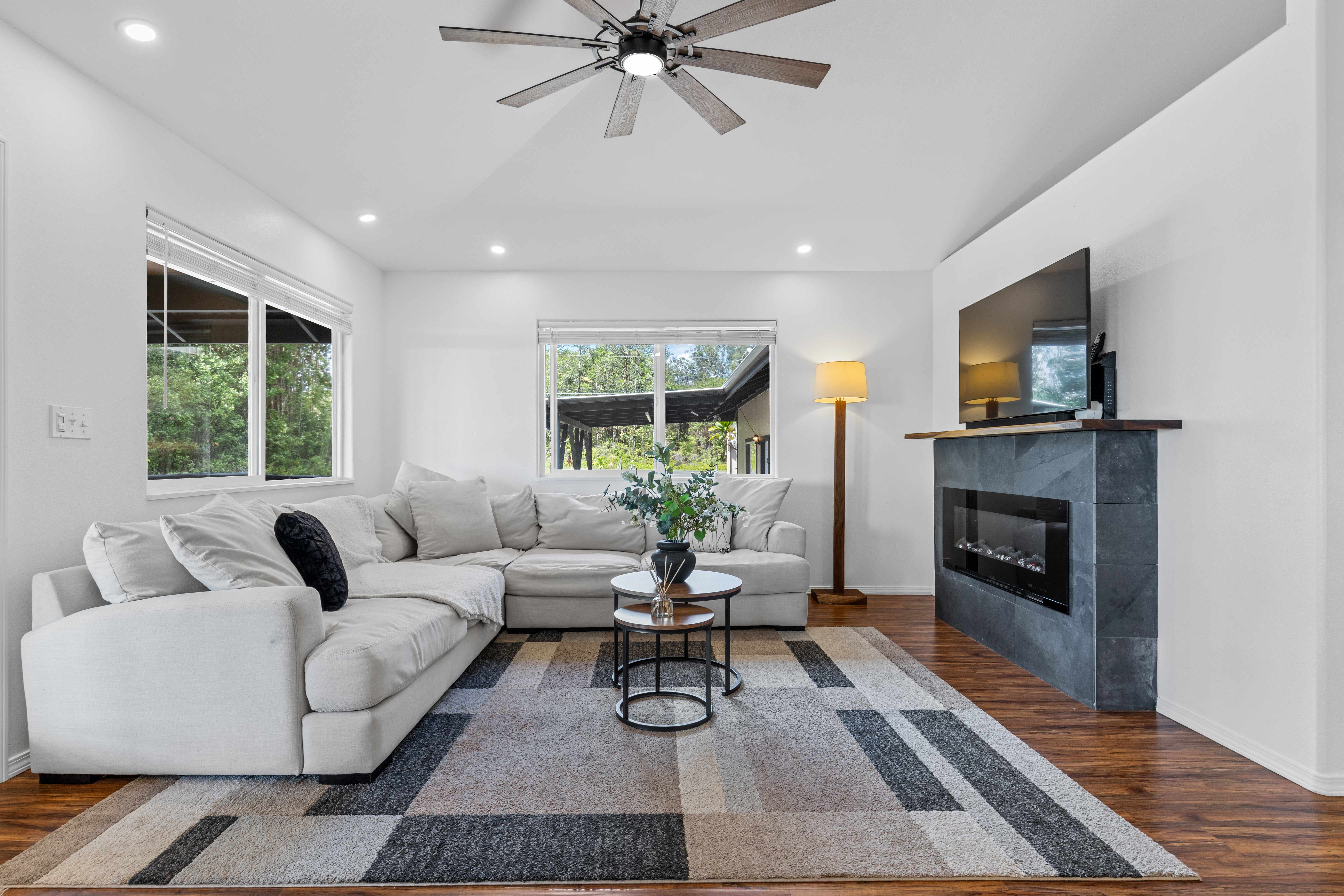 Mountain View, HI 96760,16-1241 MOHO RD