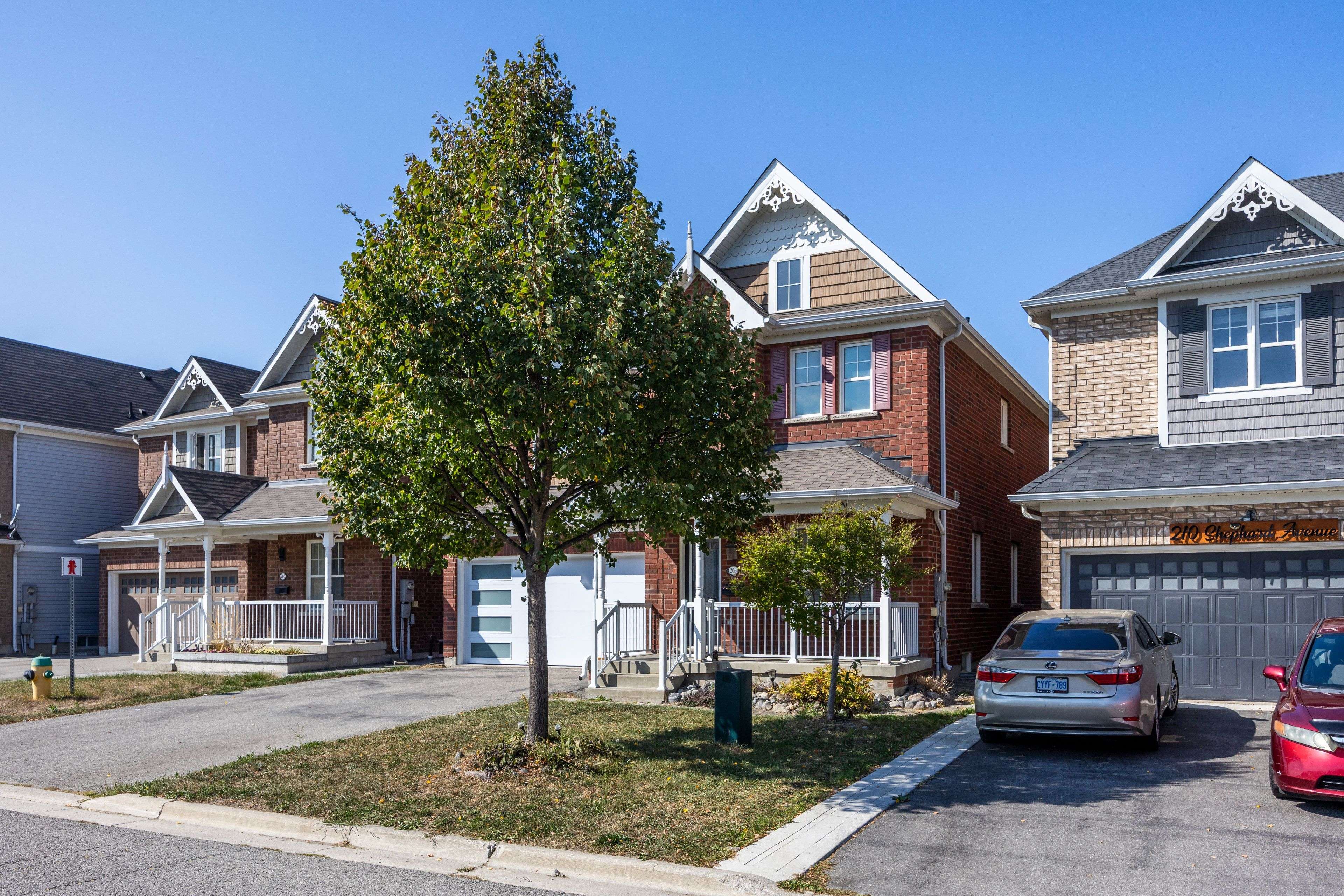 New Tecumseth, ON L9R 0K1,208 Shephard AVE