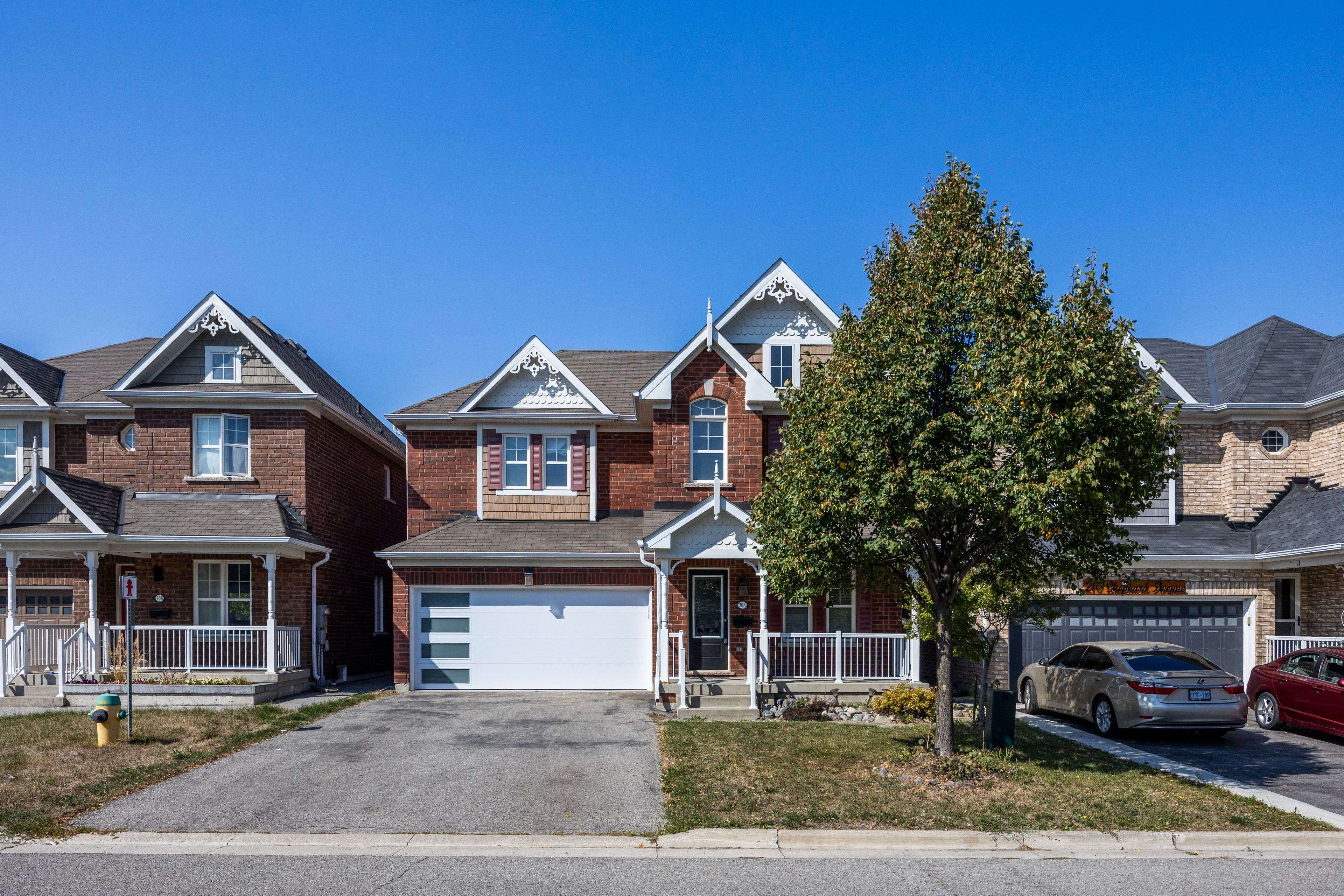 New Tecumseth, ON L9R 0K1,208 Shephard AVE