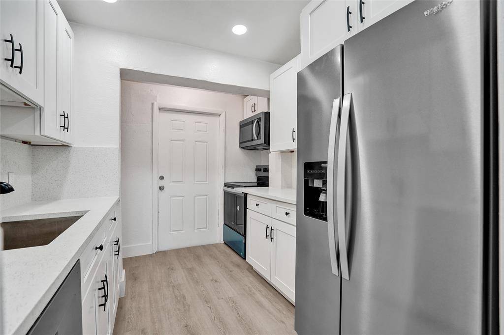 Fort Lauderdale, FL 33311,1632 Lauderdale Manor Dr