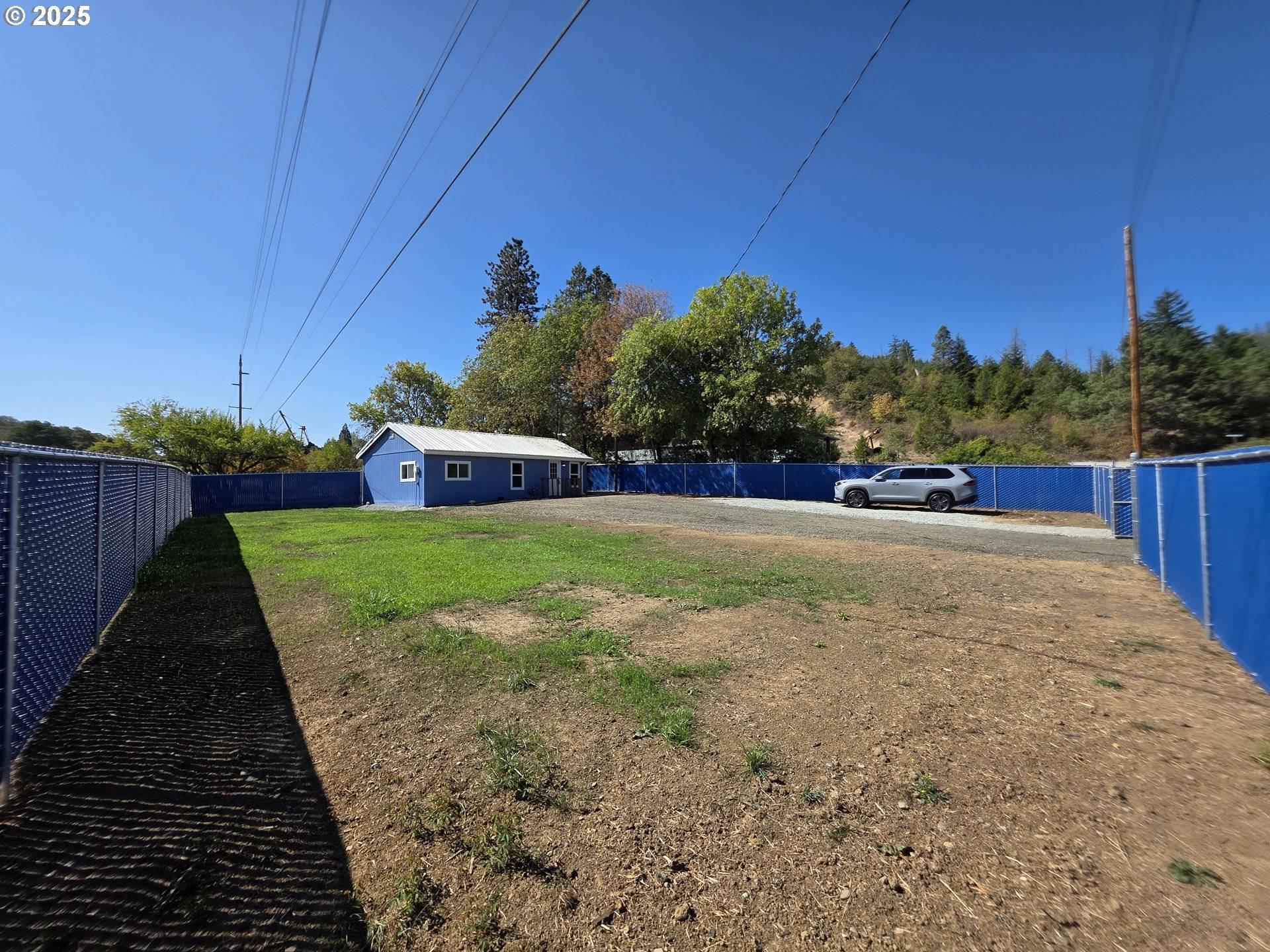 Riddle, OR 97469,510 BOYER RD