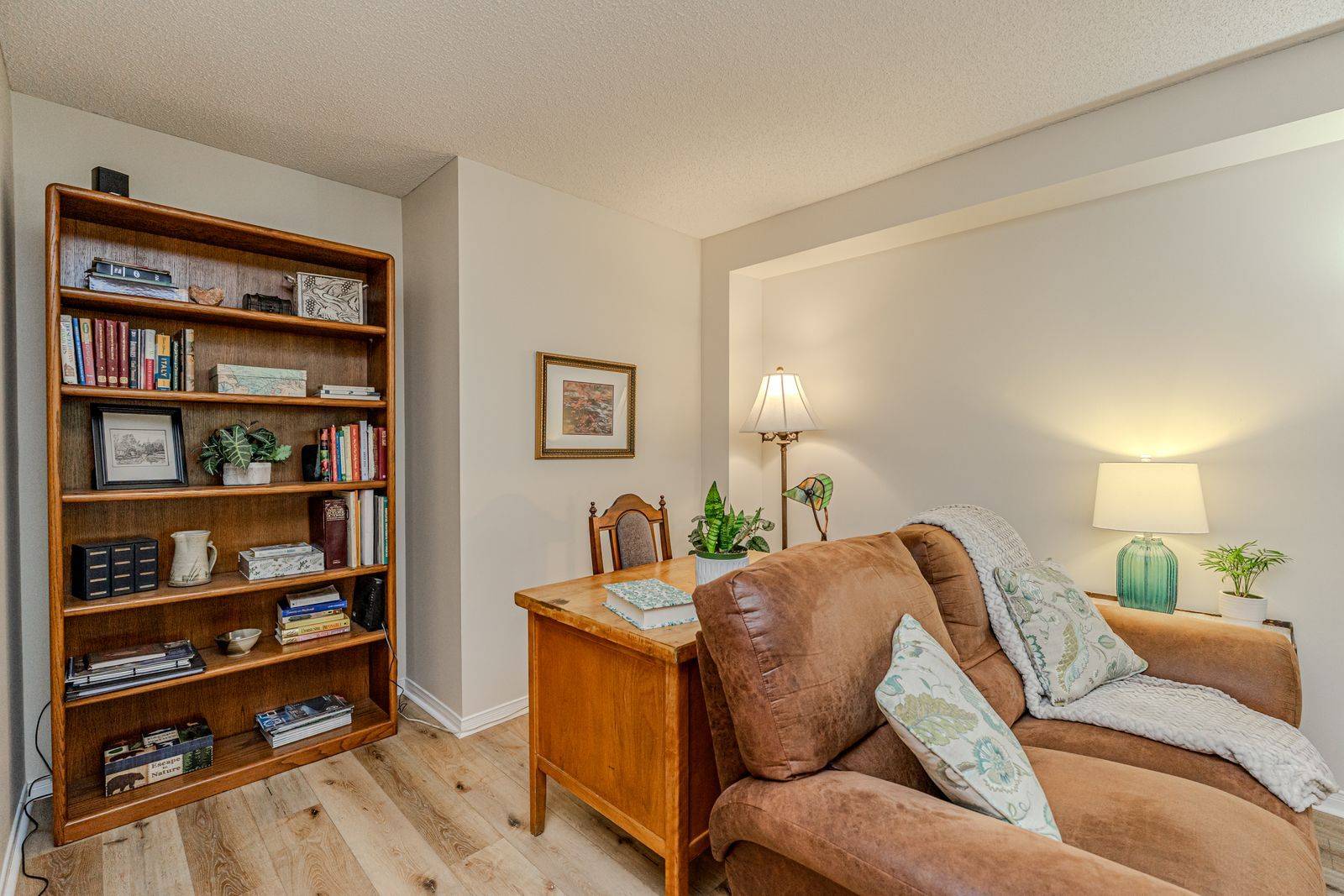 Barrie, ON L4N 7T7,47 Finlay RD