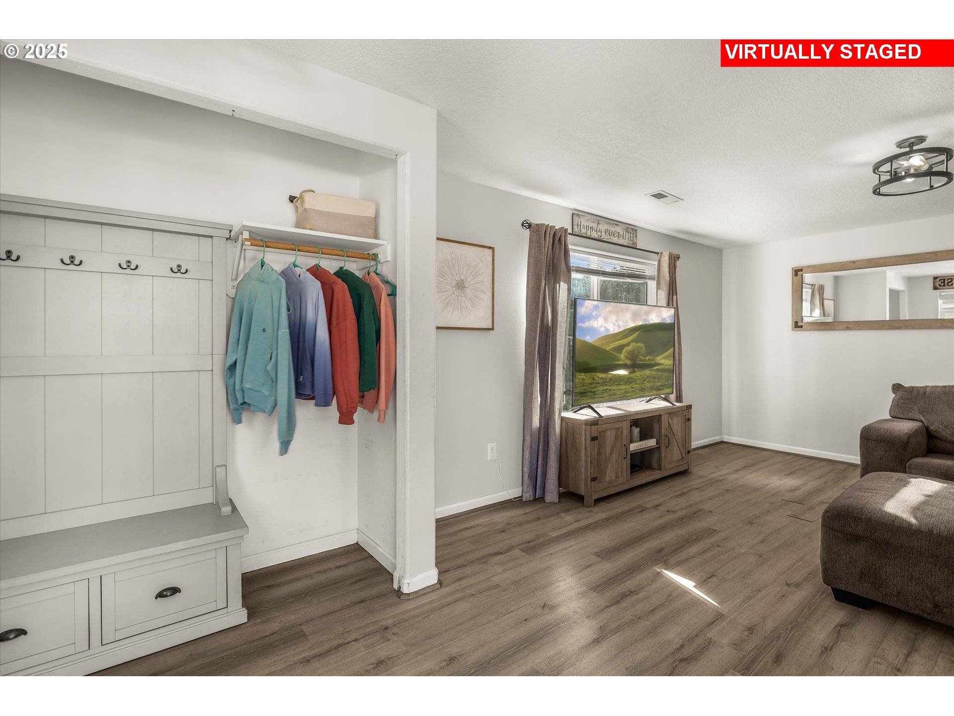 Estacada, OR 97023,435 SW FOREST RD