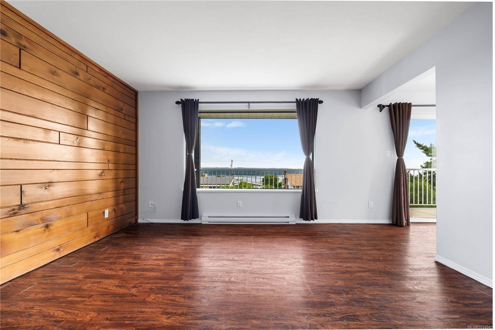 Campbell River, BC V9W 2A7,695 Upland Dr #4