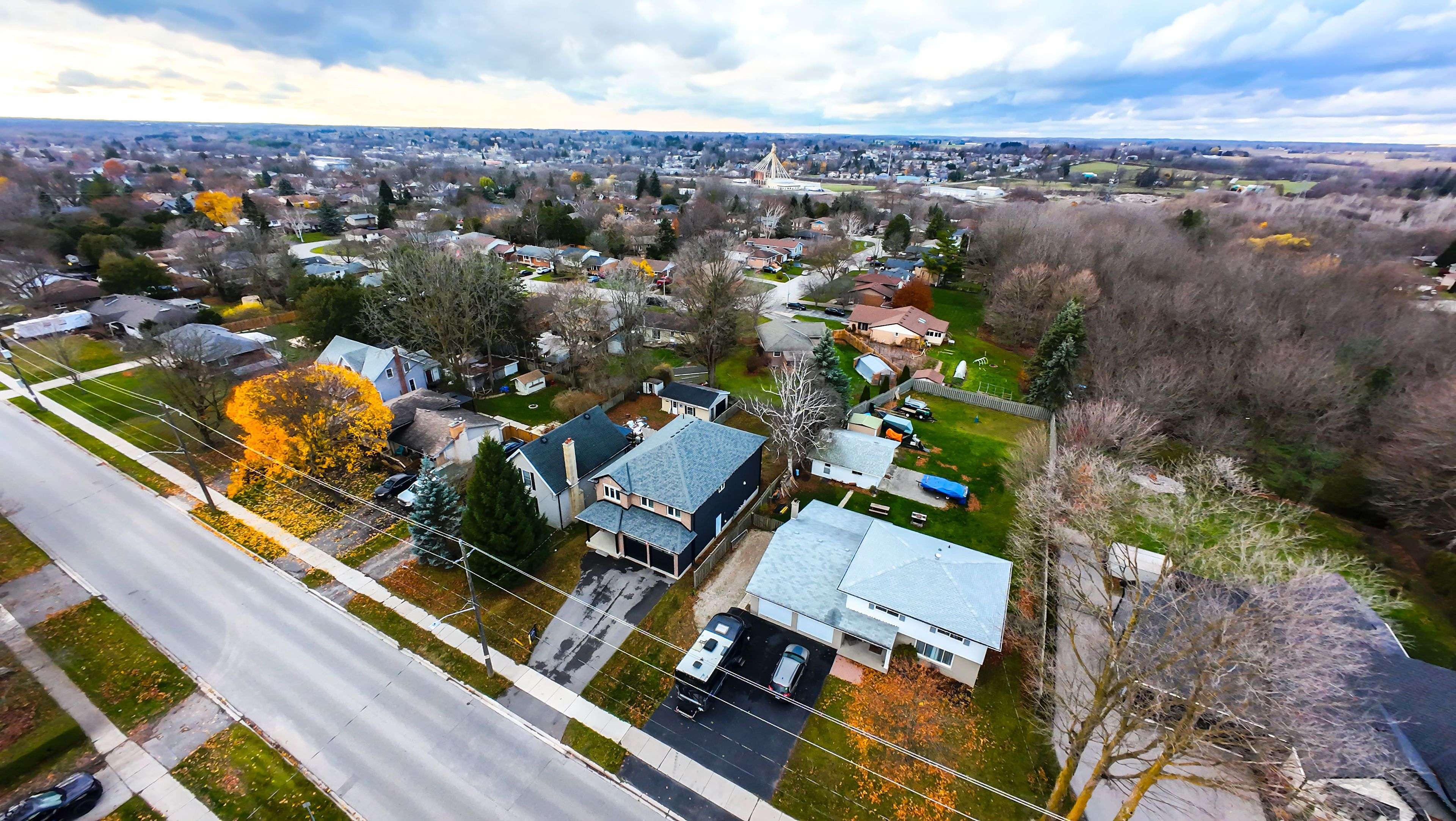 Ingersoll, ON N5C 1H4,249.5 King ST