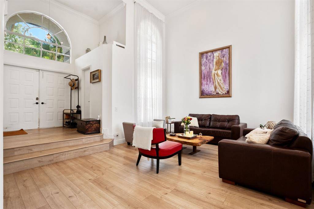 Hollywood, FL 33026,3668 Lincoln Way