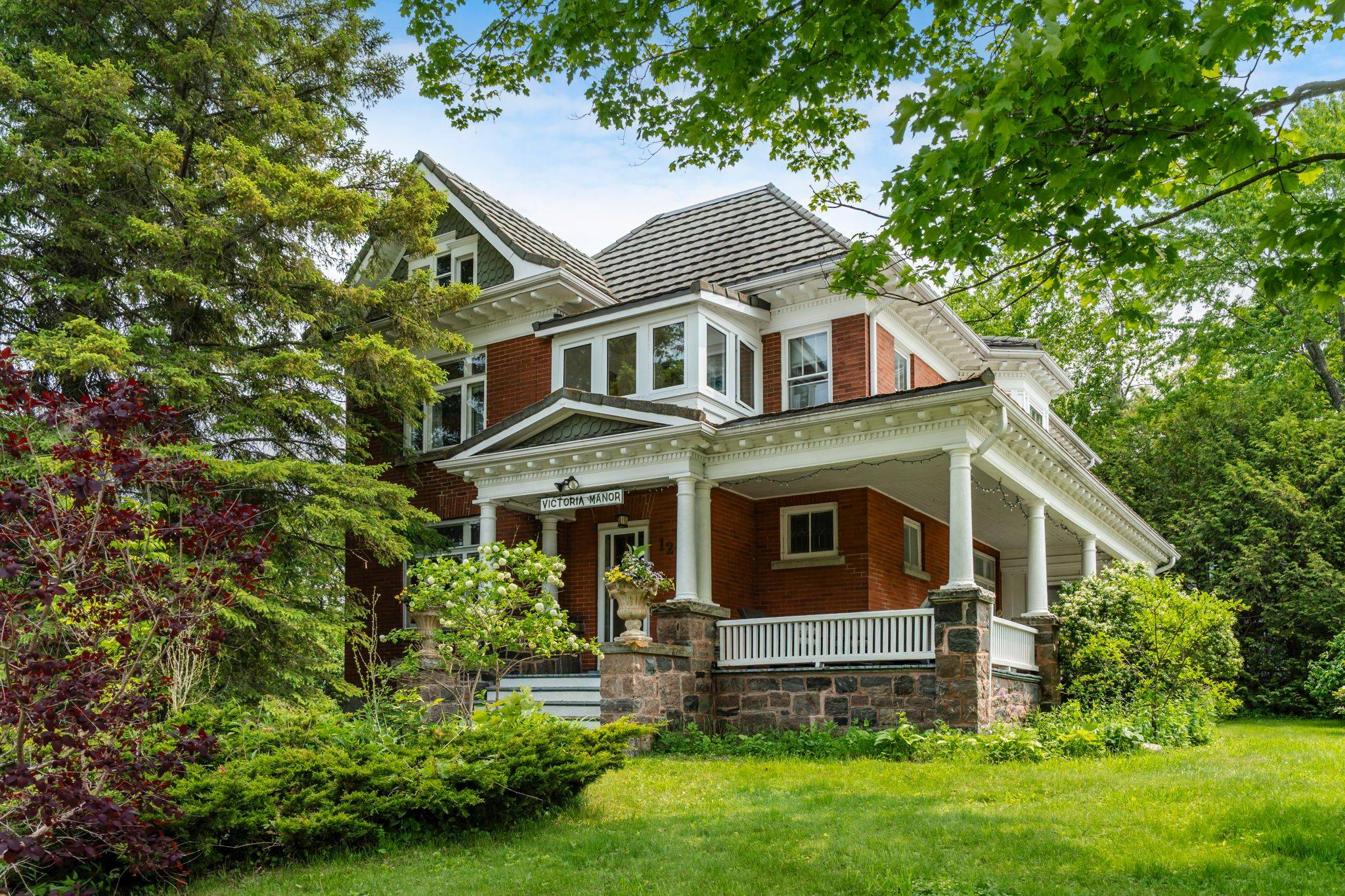 Tay, ON L0K 2A0,117&121 Richard ST