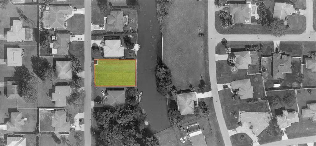 Other City - In The State Of Florida, FL 33990,303 SE 1st Pl, Cape Coral