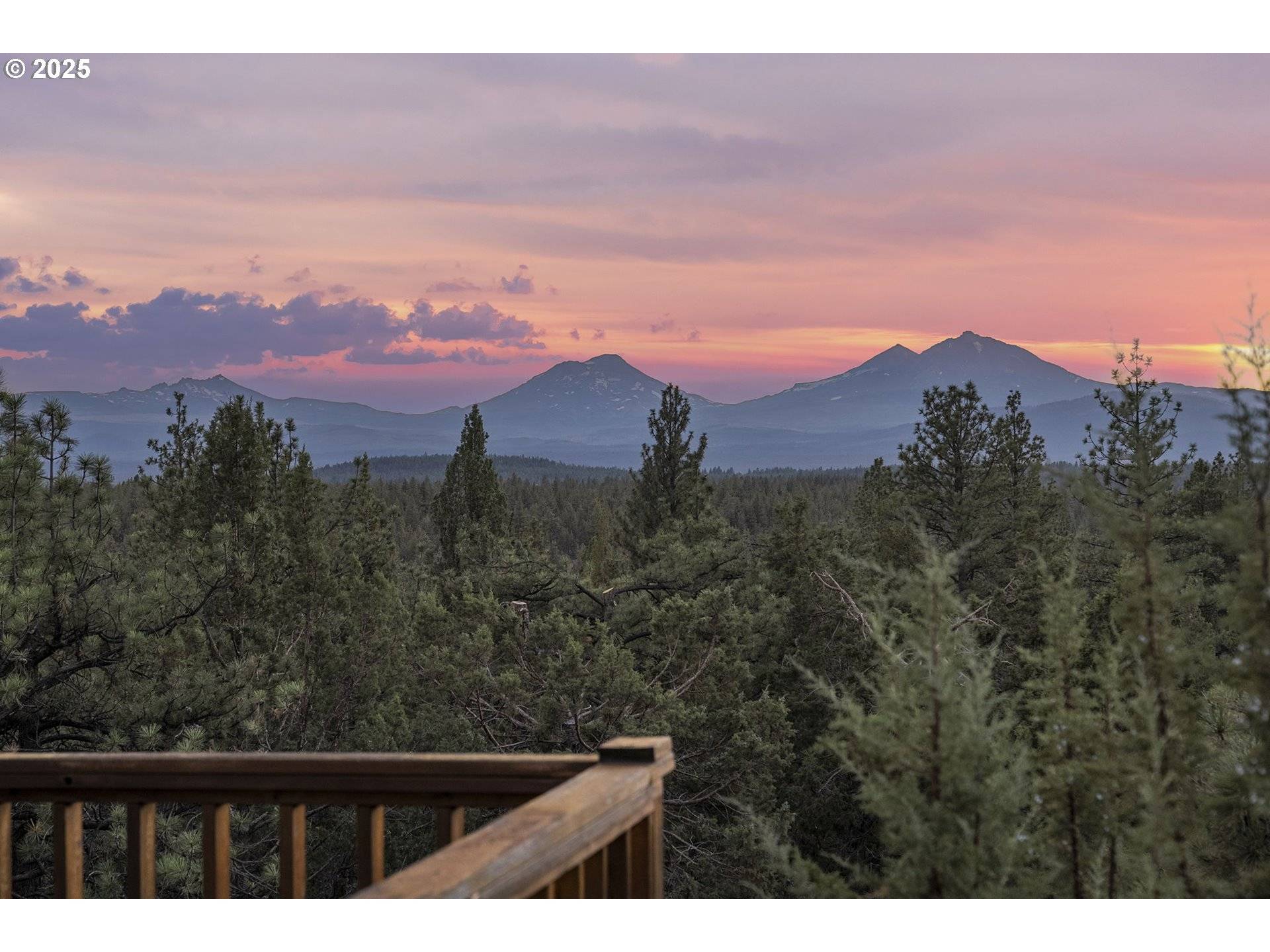 Sisters, OR 97759,16966 CANYON CREST DR