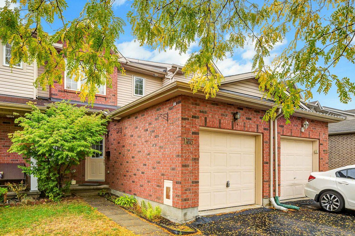 Hunt Club - South Keys And Area, ON K1V 2A2,175 Lilibet CRES