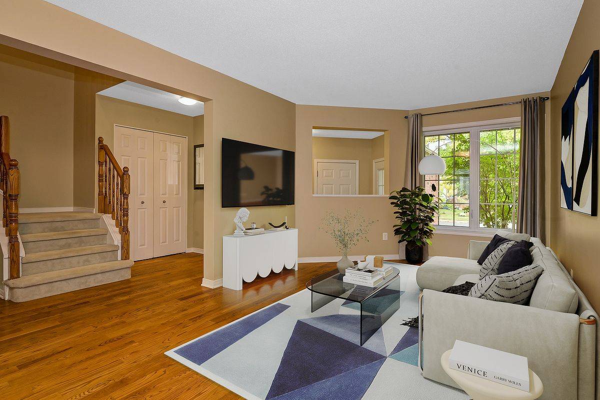 Hunt Club - South Keys And Area, ON K1V 2A2,175 Lilibet CRES