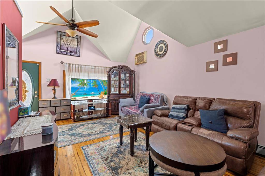 Brooklyn, NY 11229,108 Celeste CT