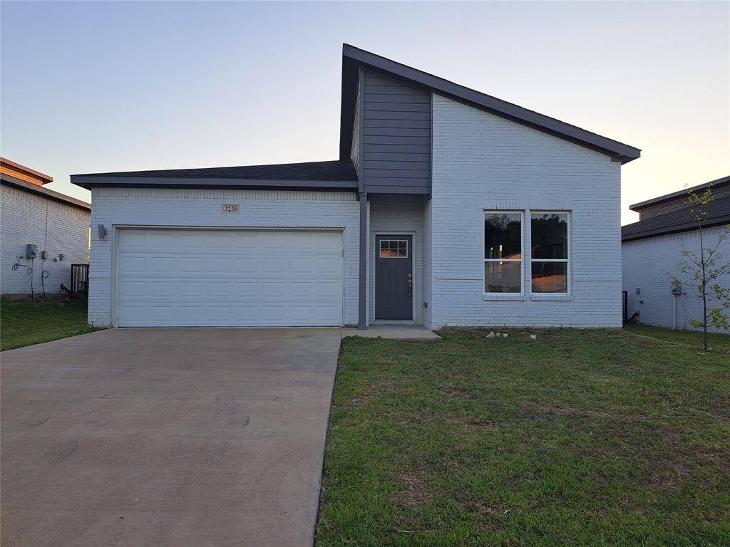 3235 Noor Street, Dallas, TX 75233