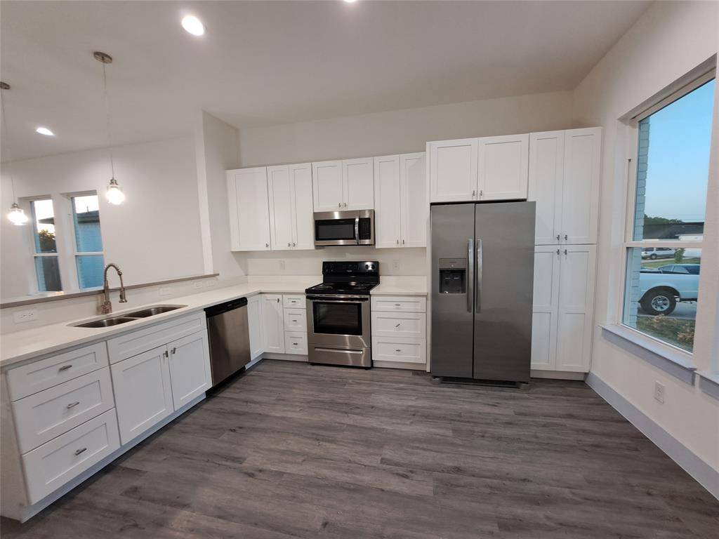 3235 Noor Street, Dallas, TX 75233