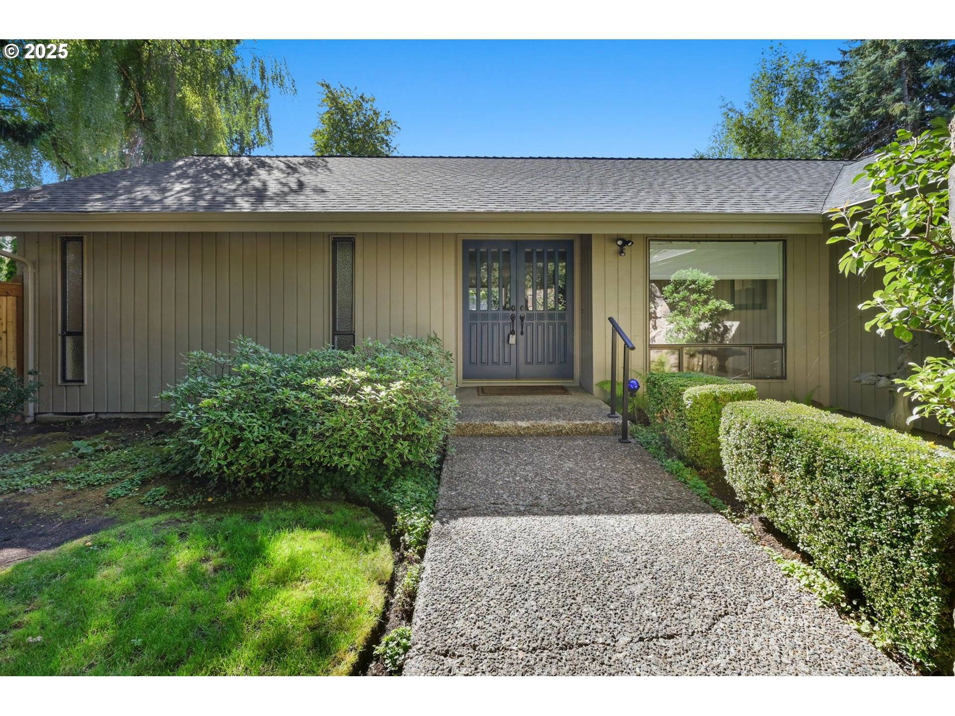 Eugene, OR 97401,3360 BUCKINGHAM AVE