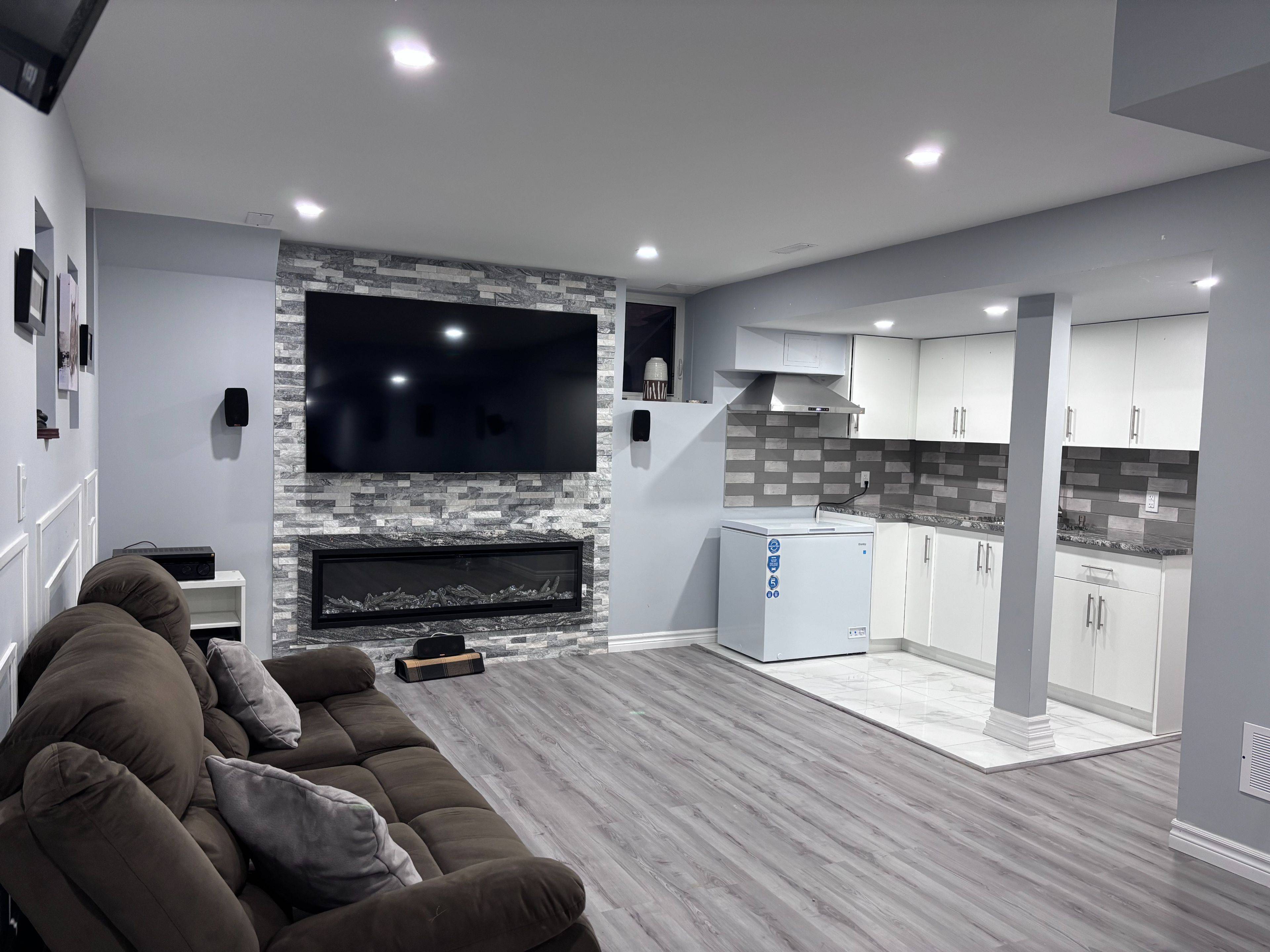 Burlington, ON L7M 0M9,4272 Murvel AVE #Lower