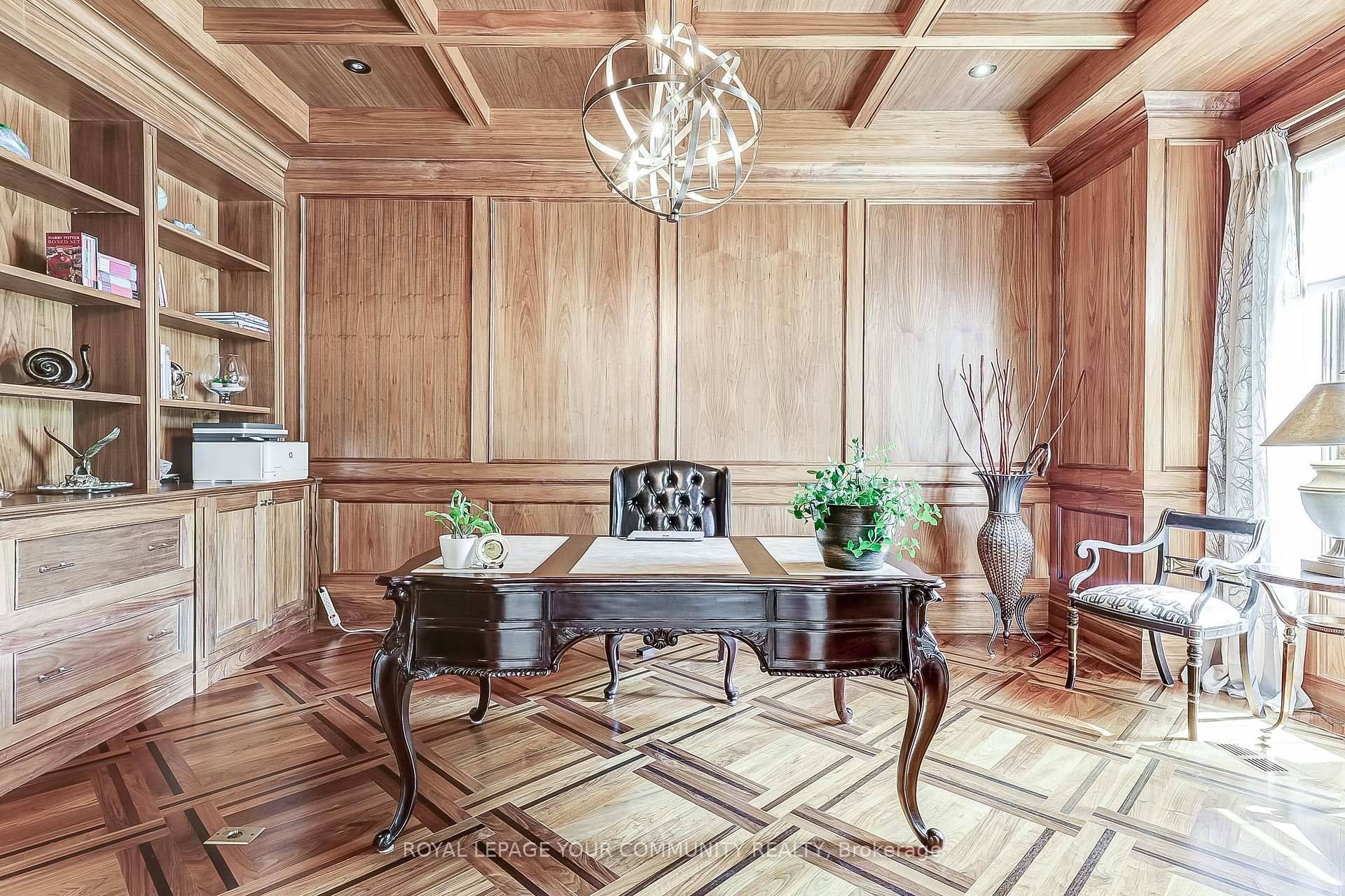 Toronto C12, ON M4N 1K7,222 St Leonards AVE