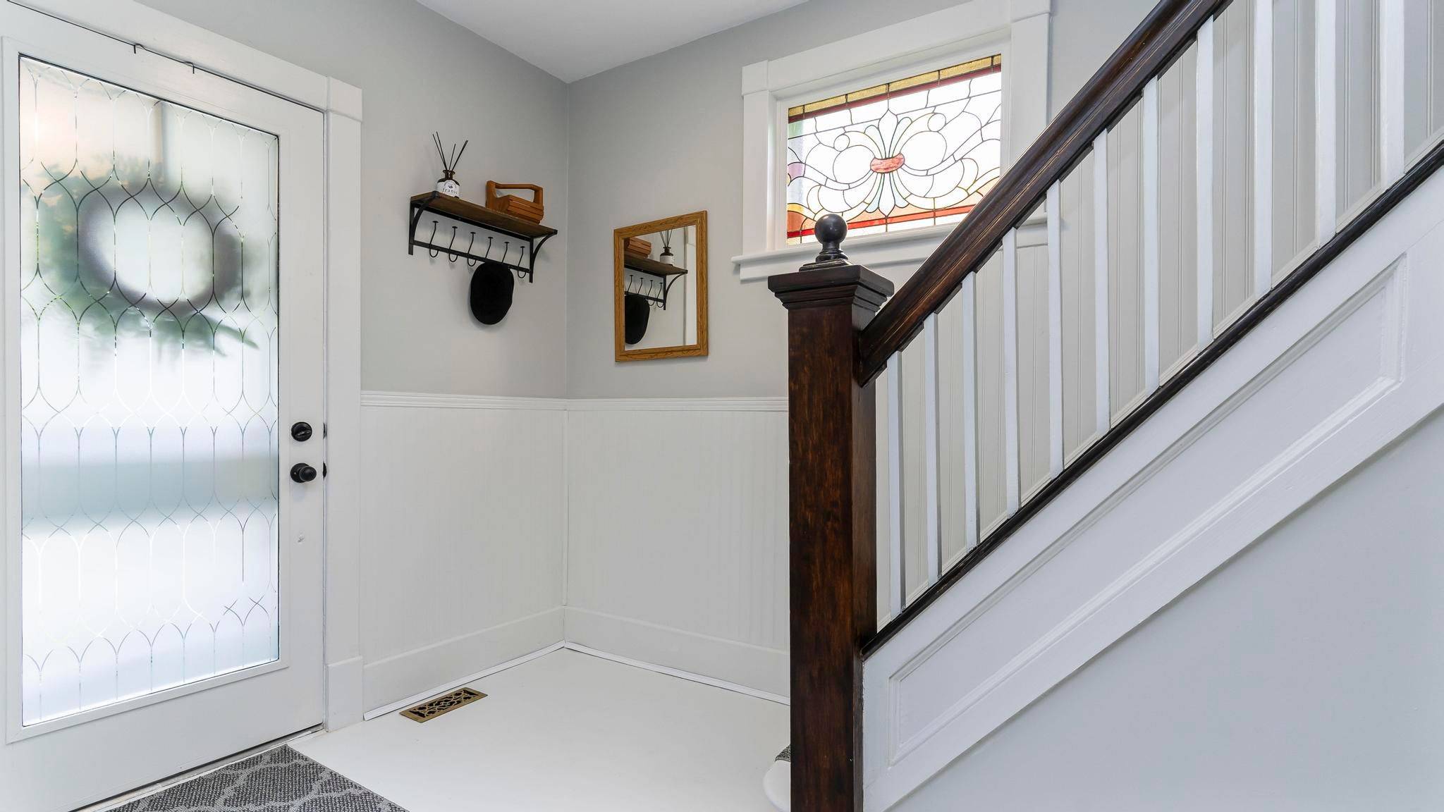 St. Thomas, ON N5R 1M4,19 CEDAR ST