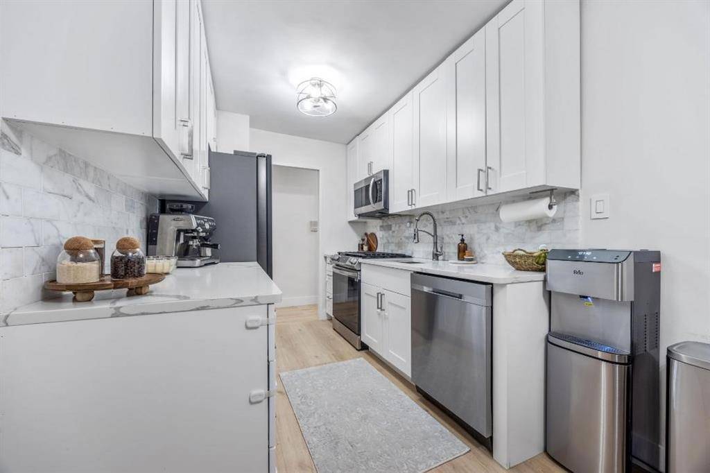 Brooklyn, NY 11214,2652 Cropsey AVE #4D