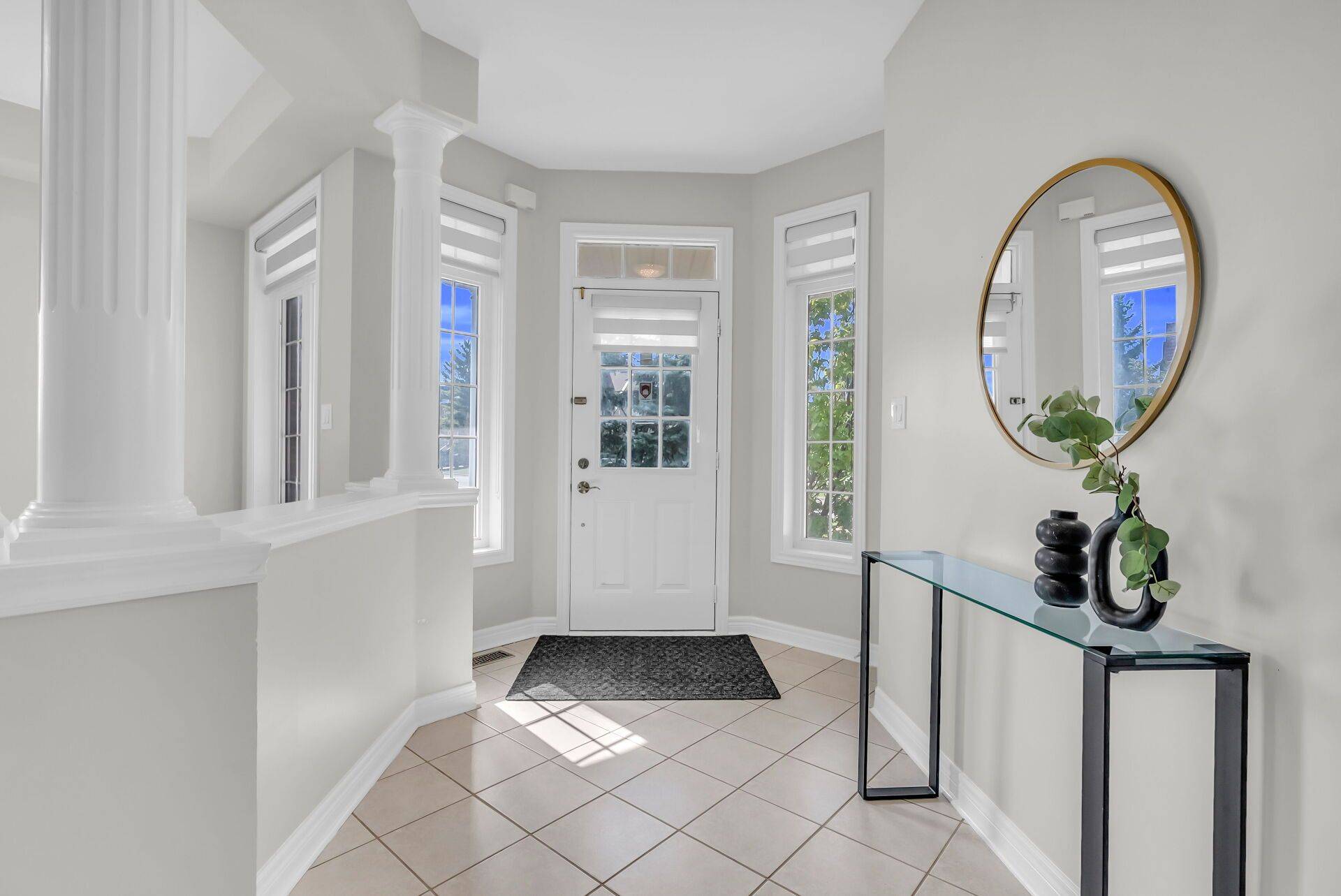 Mississauga, ON L5M 7R1,4839 Marble Arch Mews