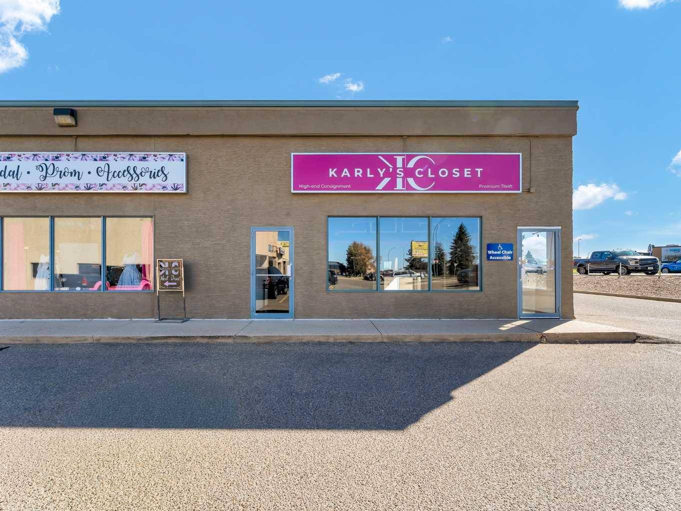 Medicine Hat, AB T1B 3R2,3295 Dunmore RD SE #8