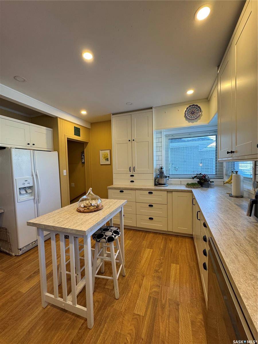 Hudson Bay, SK S0E 0Y0,309 Prince STREET