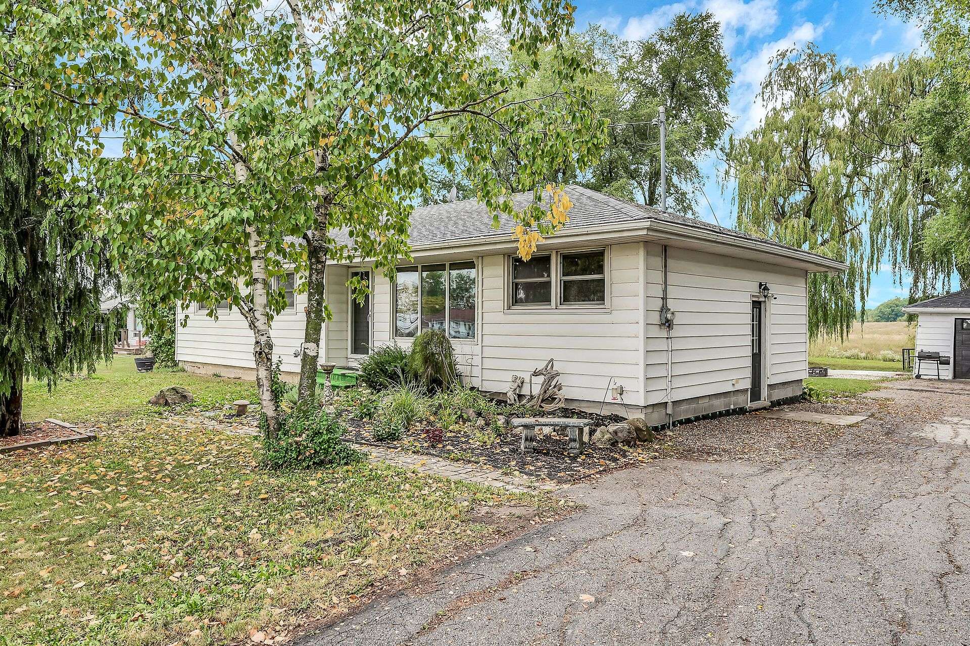 Haldimand, ON N0A 1H0,4539 Highway 6 N/A