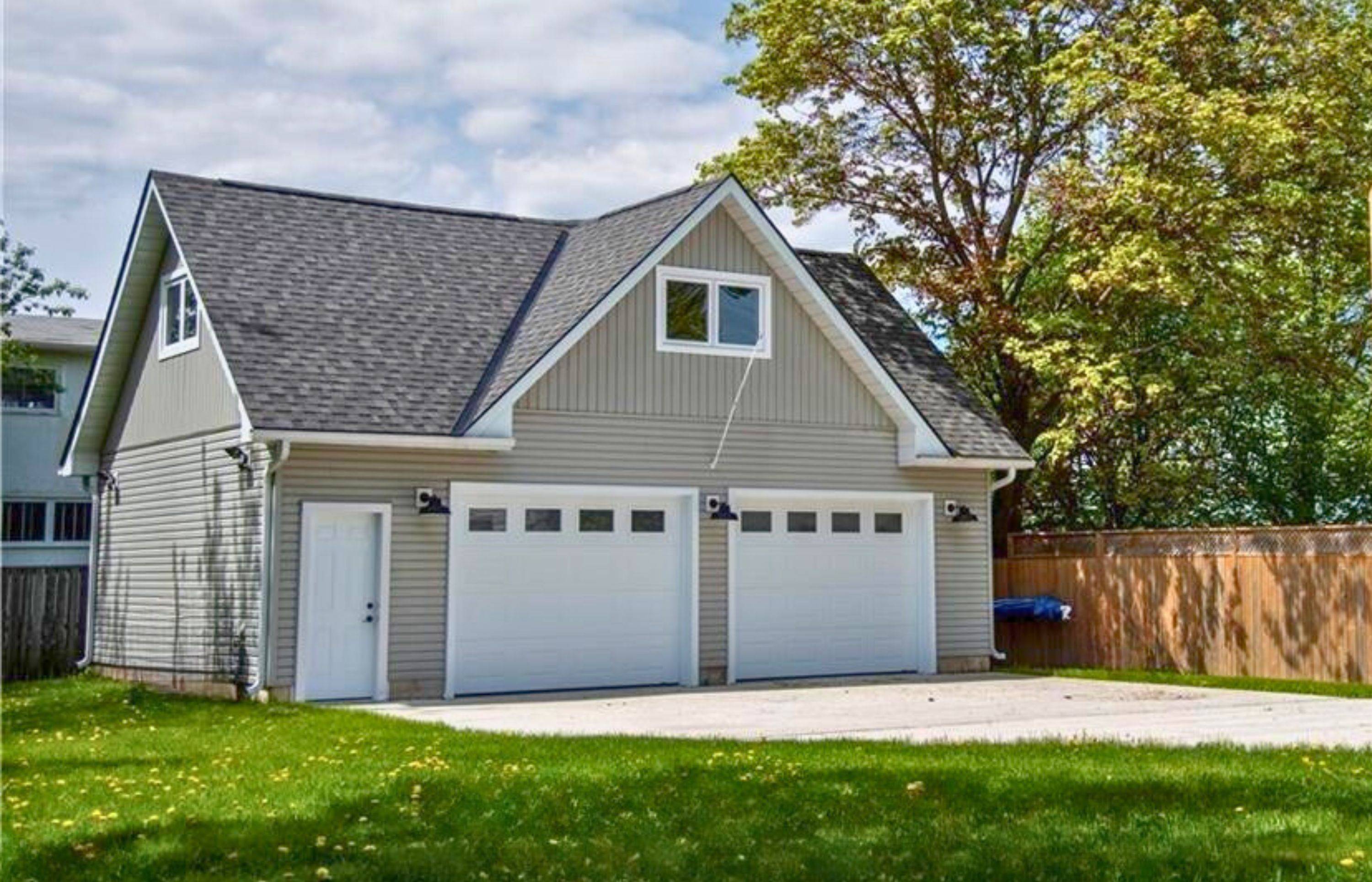 Tay, ON L0K 2A0,200 Jephson ST