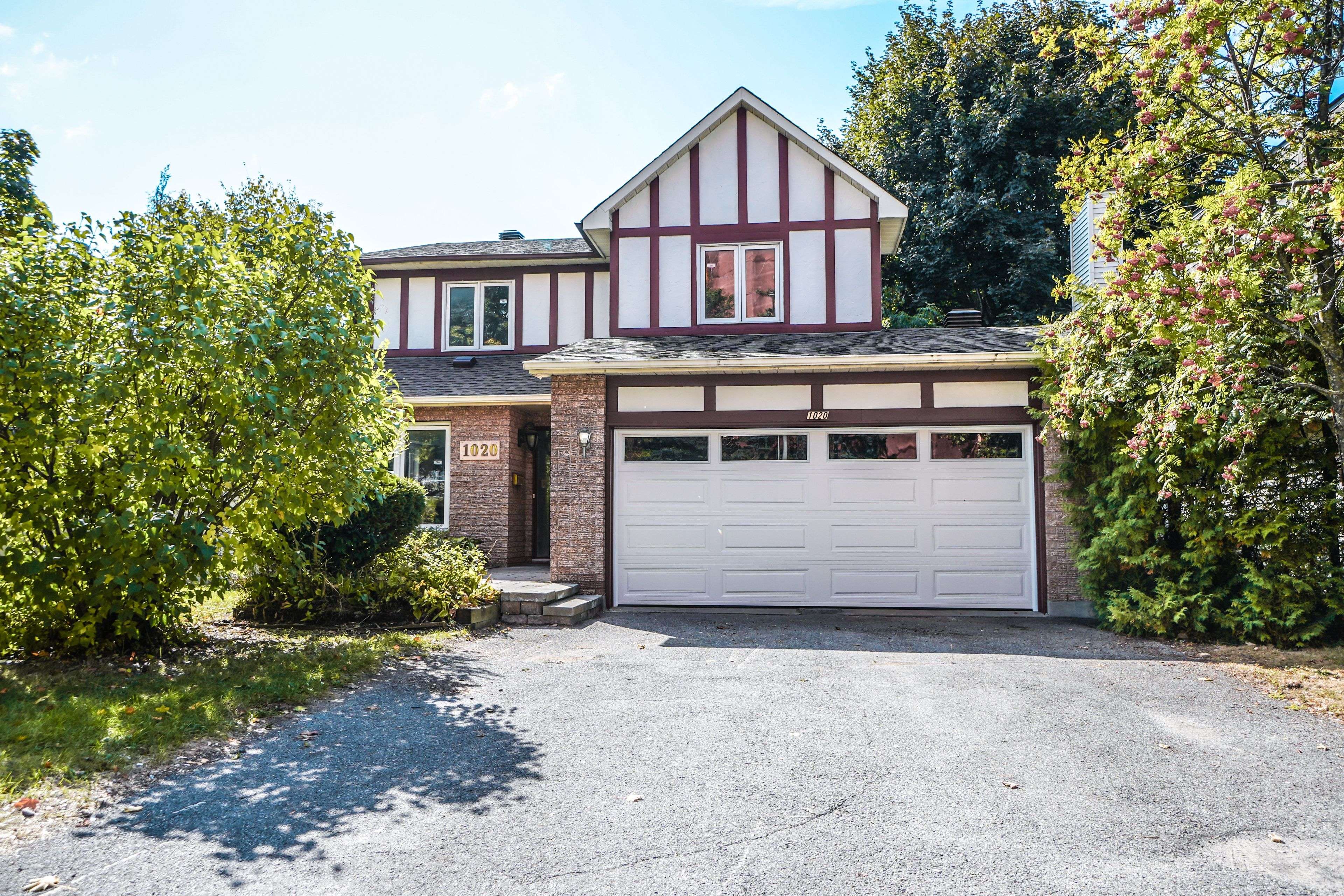 Britannia Heights - Queensway Terrace N And Area, ON K2B 8L8,1020 Grenon AVE