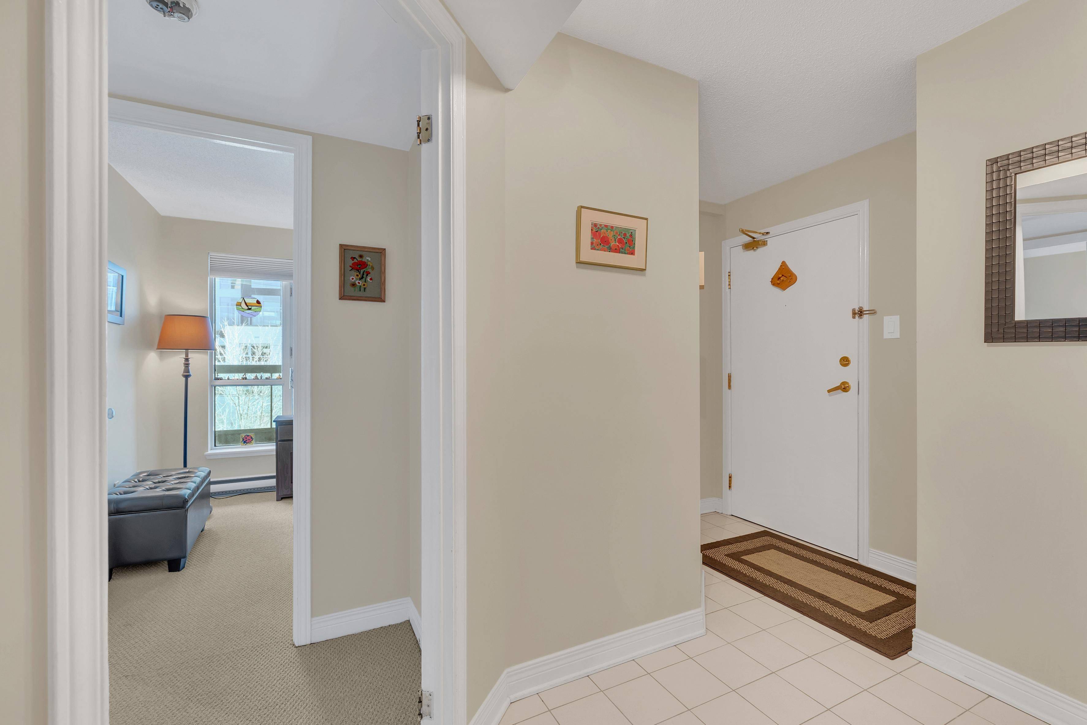 Dows Lake - Civic Hospital And Area, ON K1S 5N3,550 Cambridge ST S #307