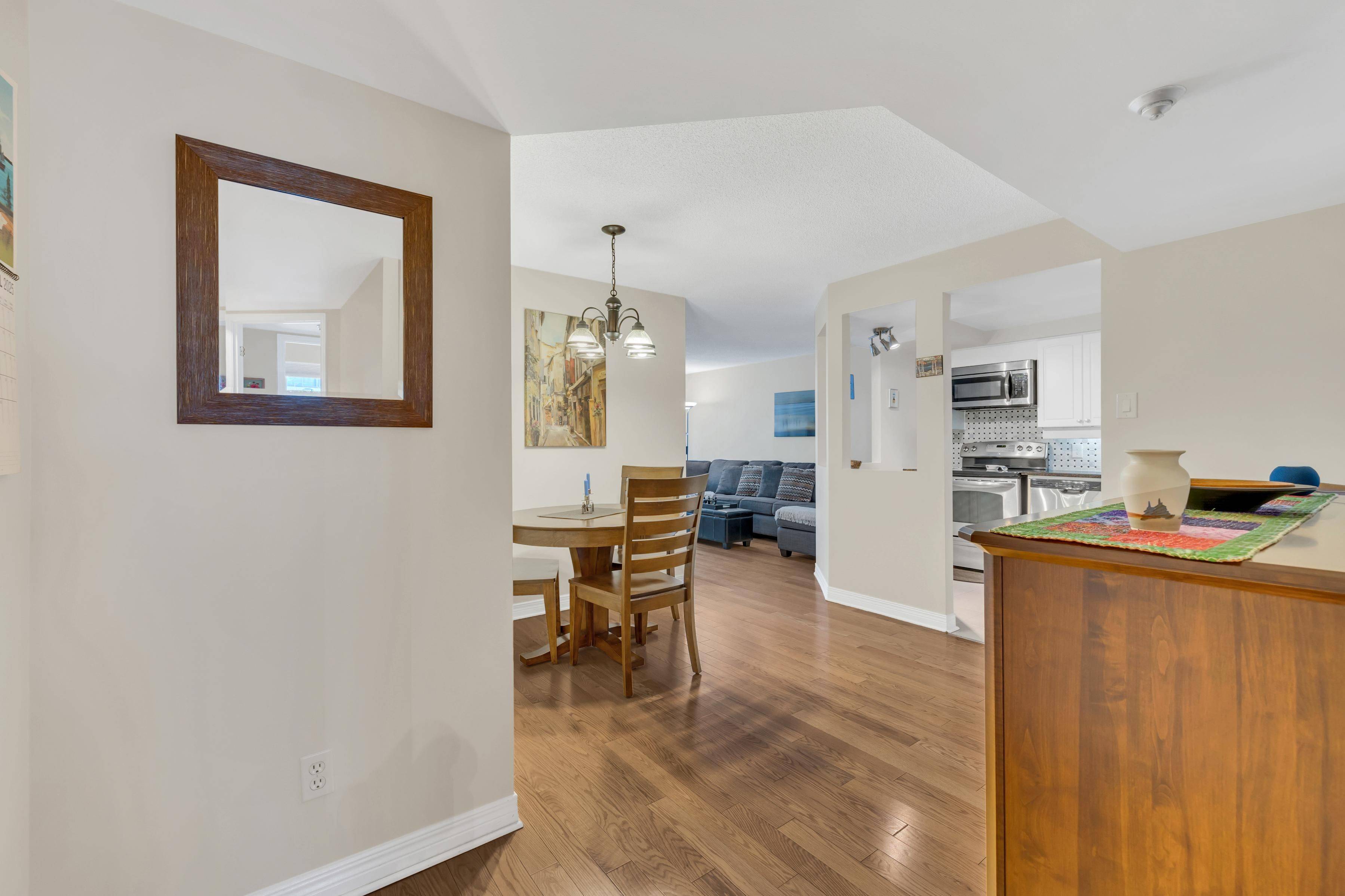 Dows Lake - Civic Hospital And Area, ON K1S 5N3,550 Cambridge ST S #307