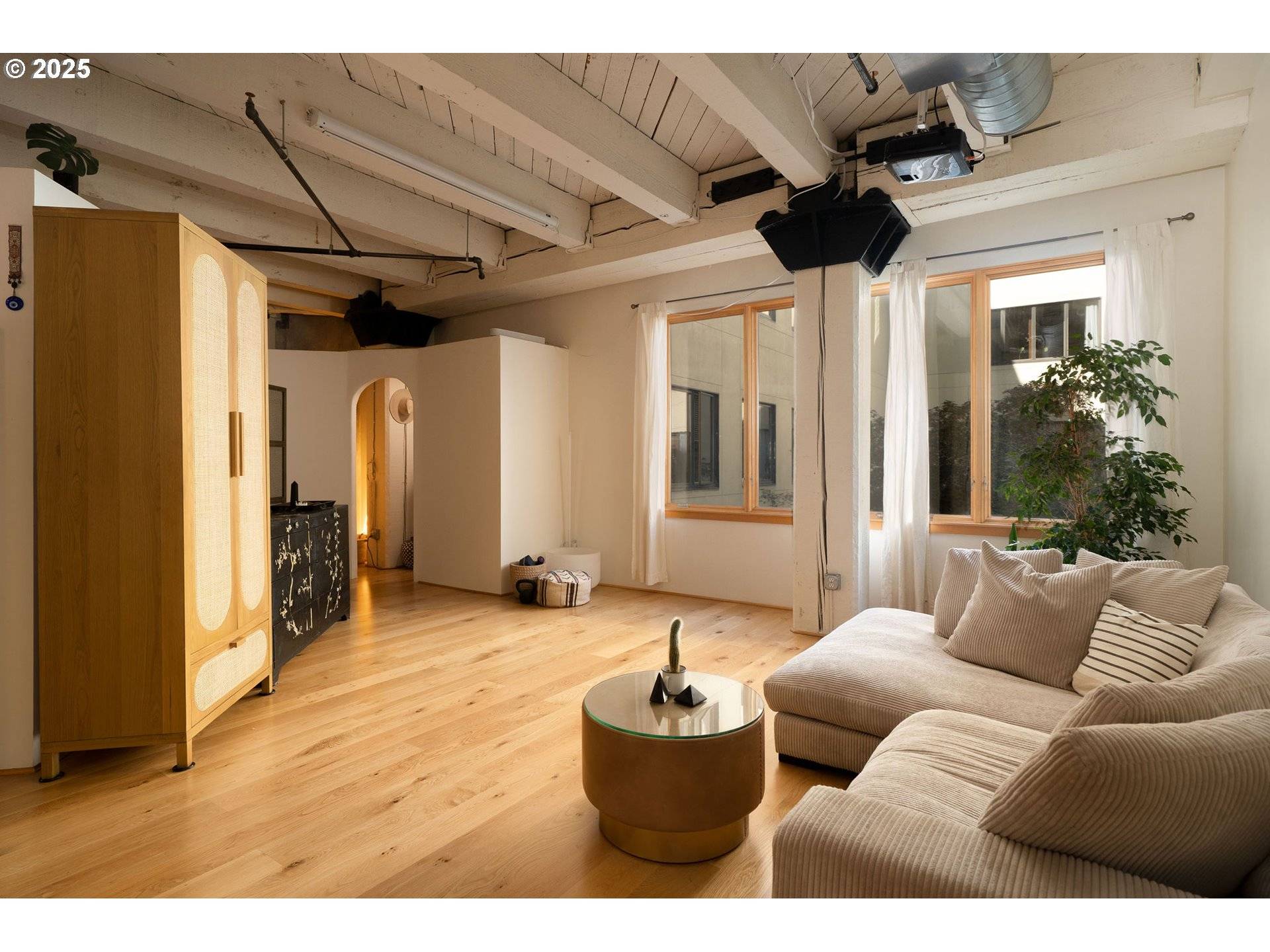 Portland, OR 97209,1420 NW LOVEJOY ST #427