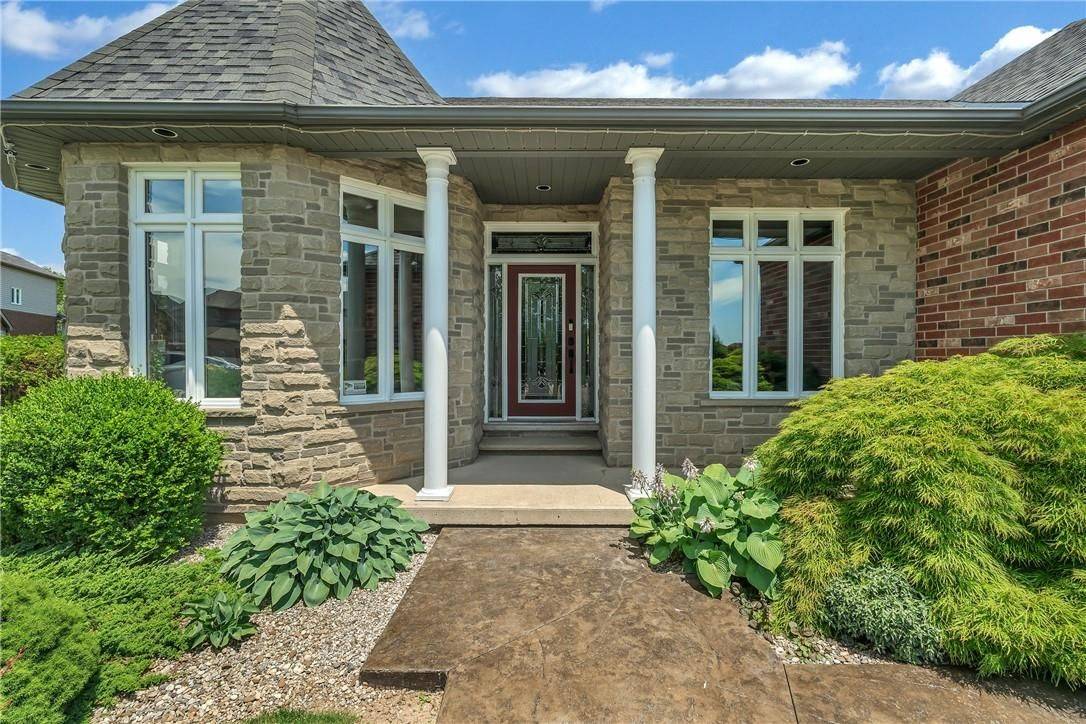 Hamilton, ON L0R 1W0,34 Penfold CT