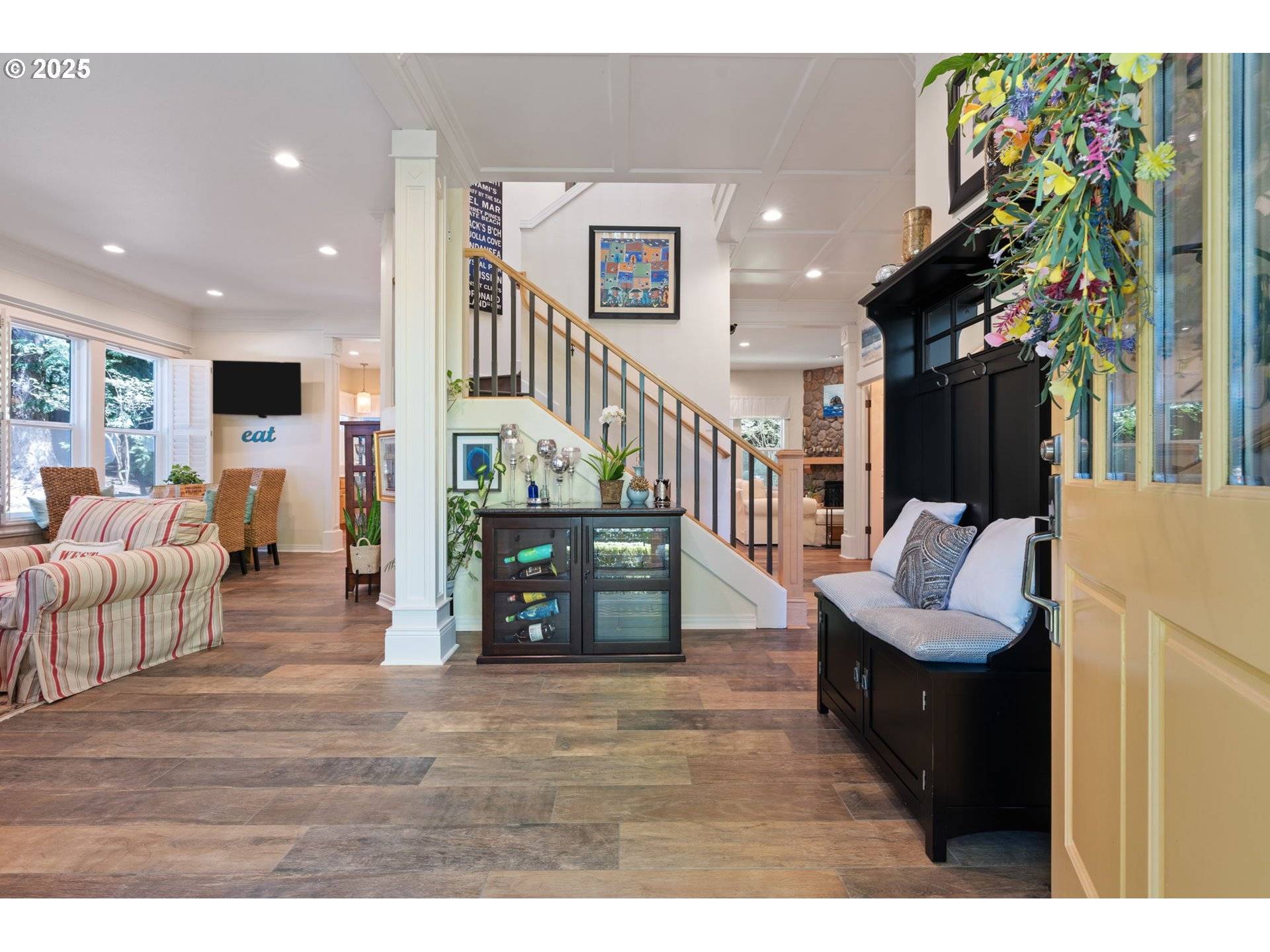 Lake Oswego, OR 97035,5037 PARKHILL ST