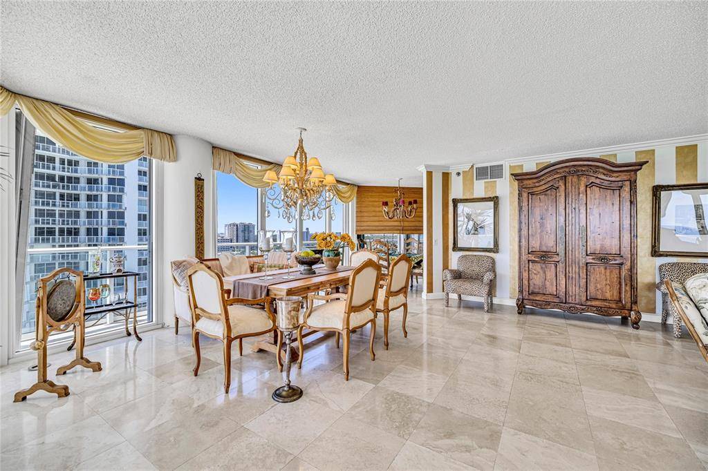 Sunny Isles Beach, FL 33160,16445 Collins Ave #1121