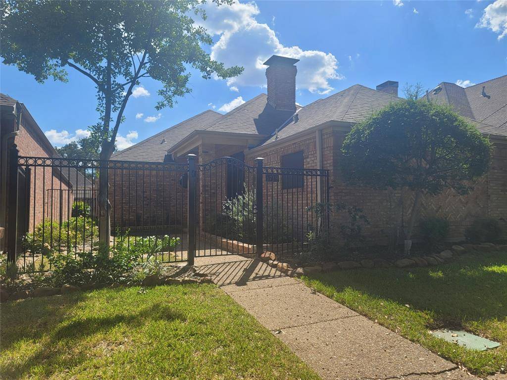 Dallas, TX 75240,5719 Encore Drive