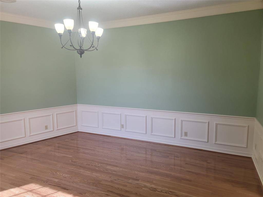 Dallas, TX 75240,5719 Encore Drive