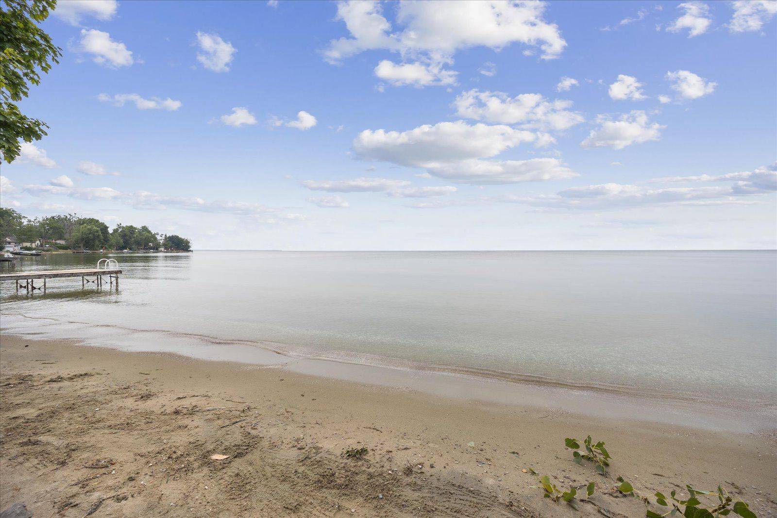 Ramara, ON L0K 1B0,2762 Lone Birch TRL