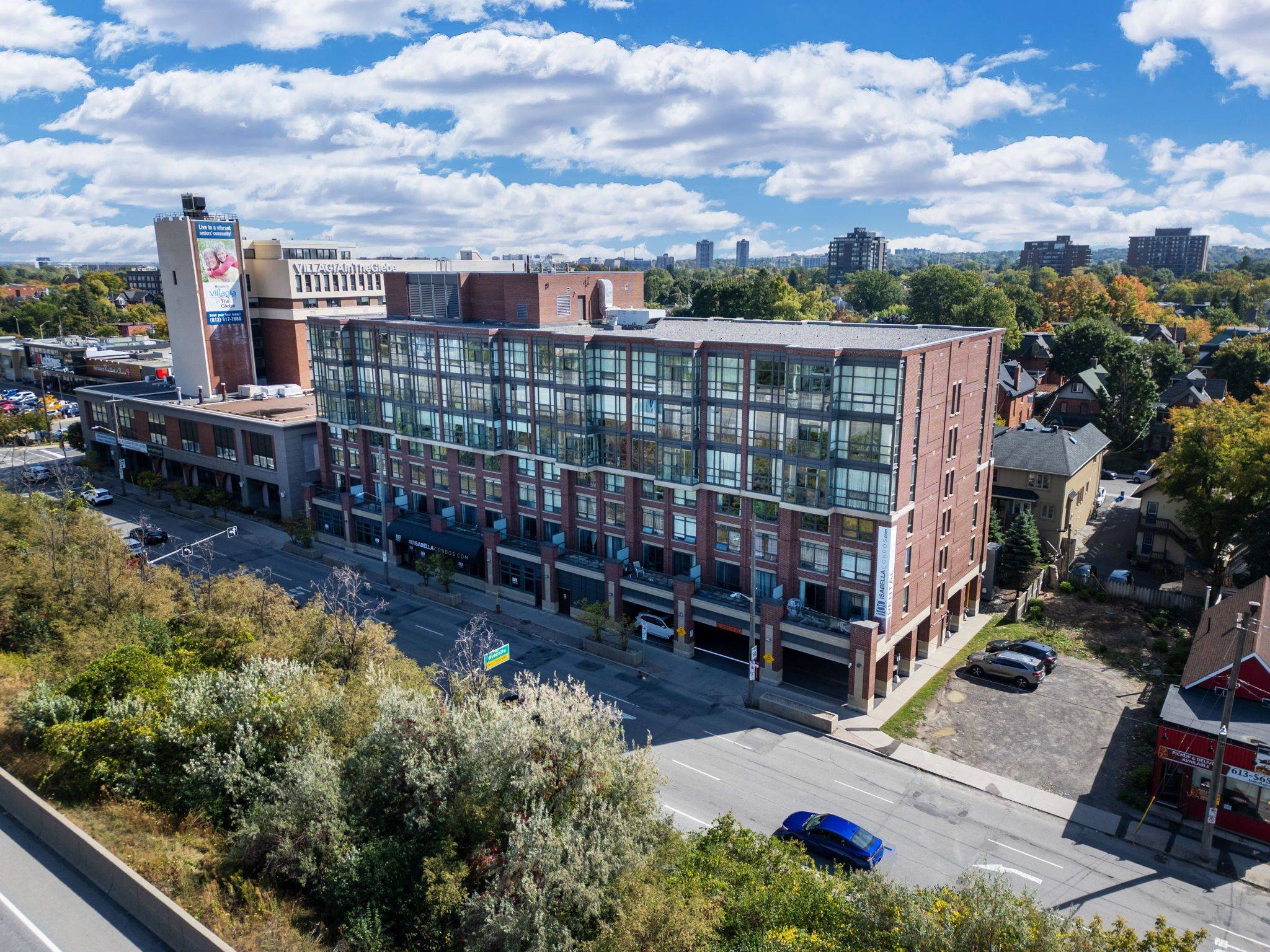 Glebe - Ottawa East And Area, ON K1S 1V5,100 Isabella ST #611