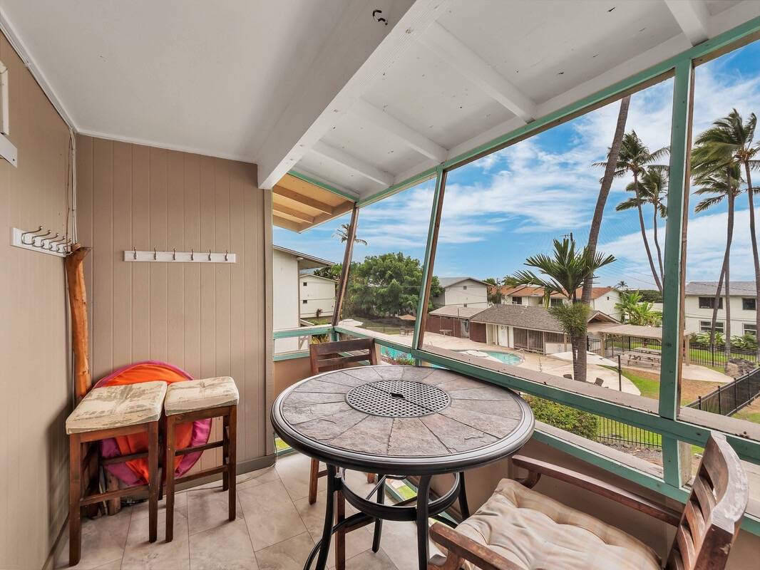 Kailua-kona, HI 96740,74-5618 PALANI RD #L8