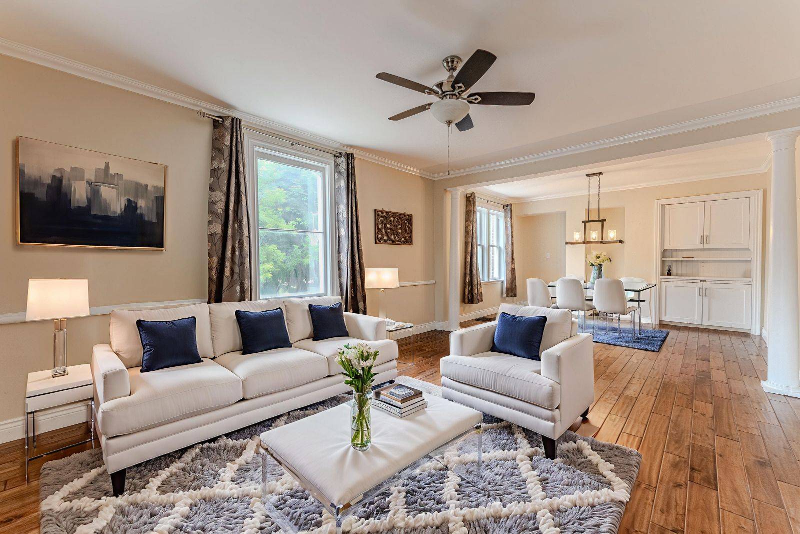 Barrie, ON L4N 2P4,14 Cumberland ST